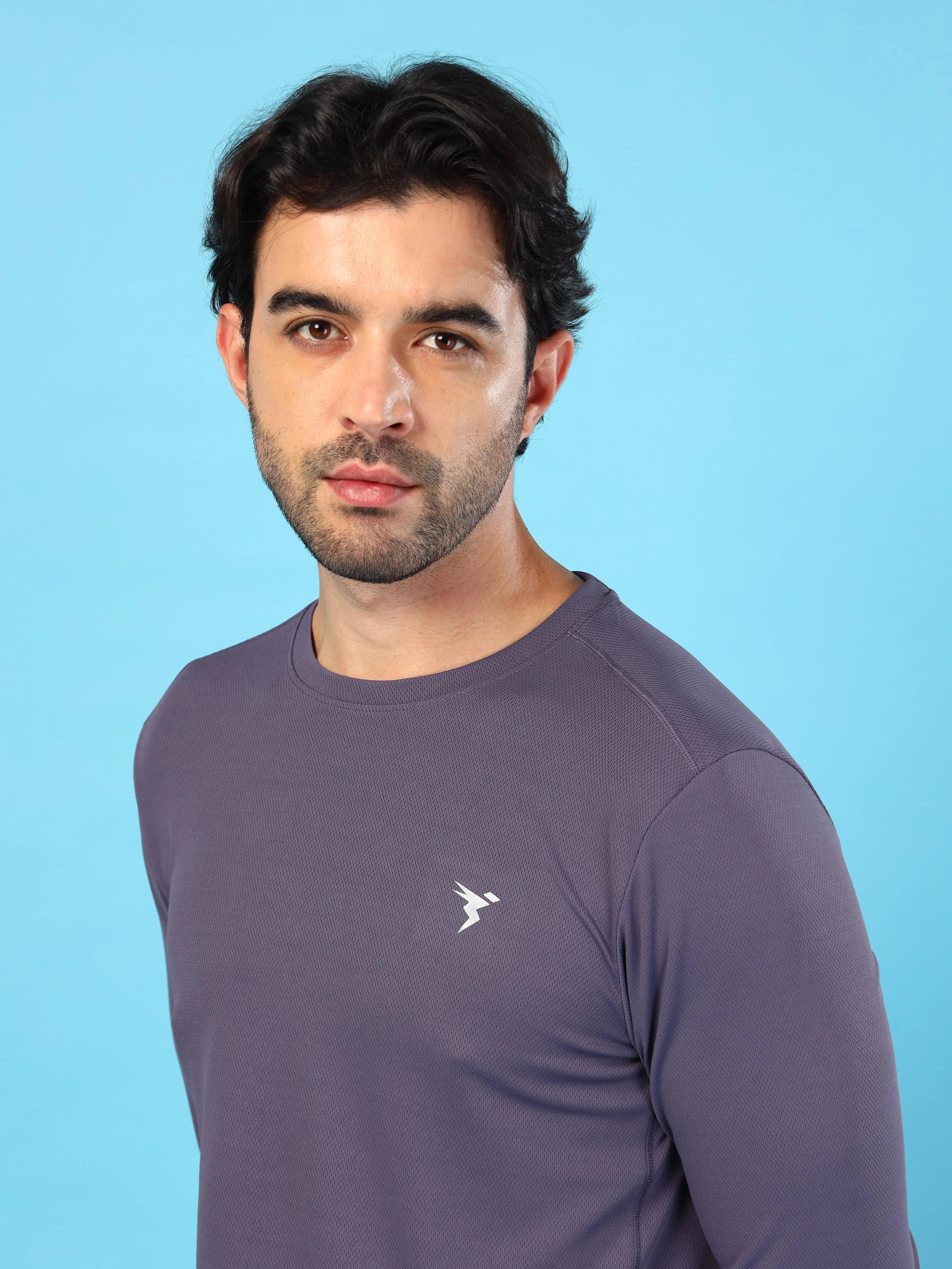 Men Solid Slim Fit Crew Neck T-shirt with TECHNO COOL+ - Image 5