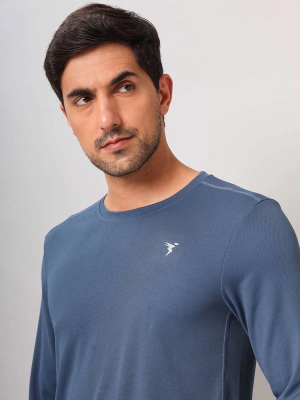 Men Solid Slim Fit Crew Neck T-shirt with TECHNO COOL+ - Image 5