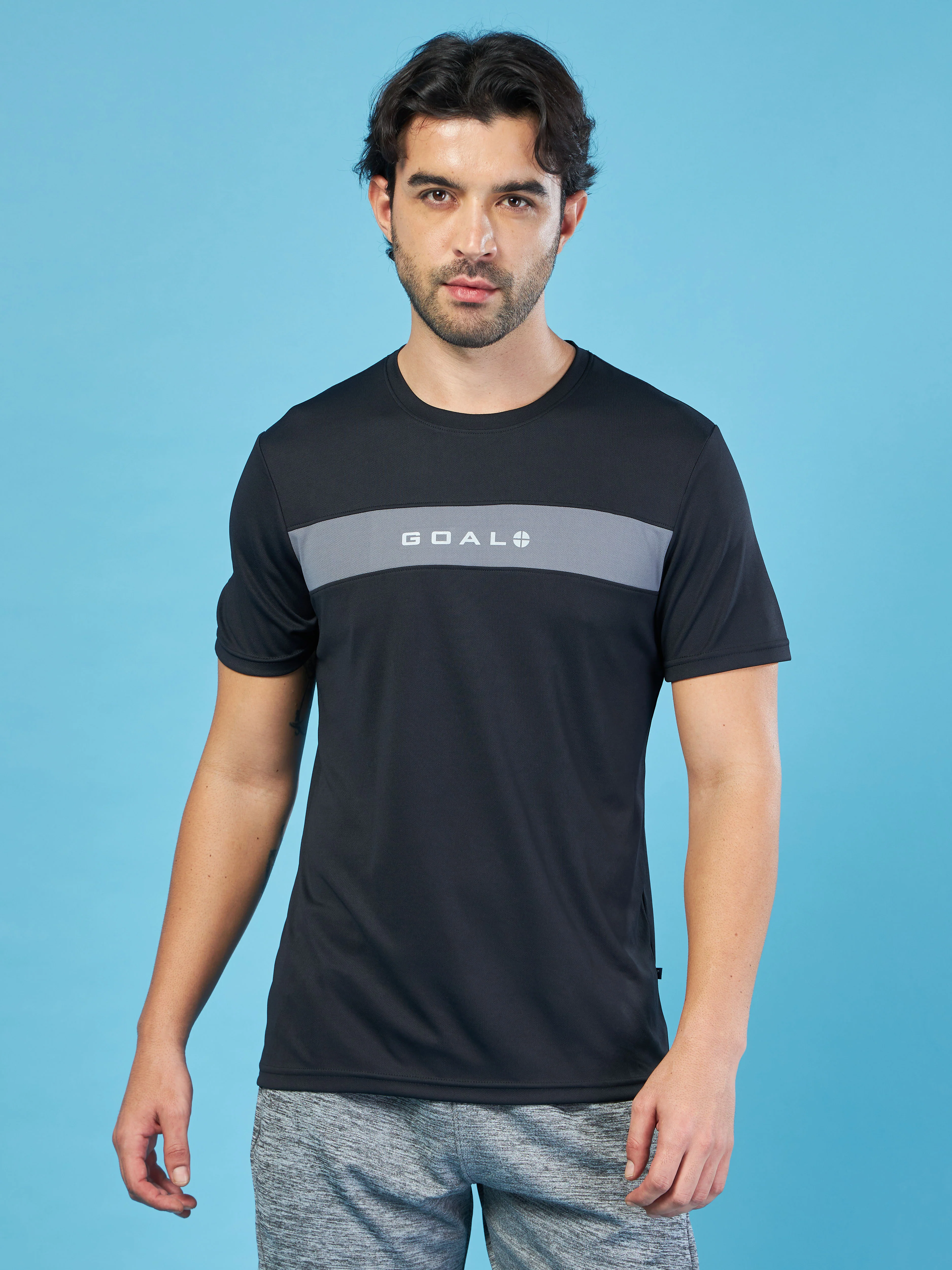 Men Solid Slim Fit Crew Neck T-shirt with TECHNO COOL+ - Image 4