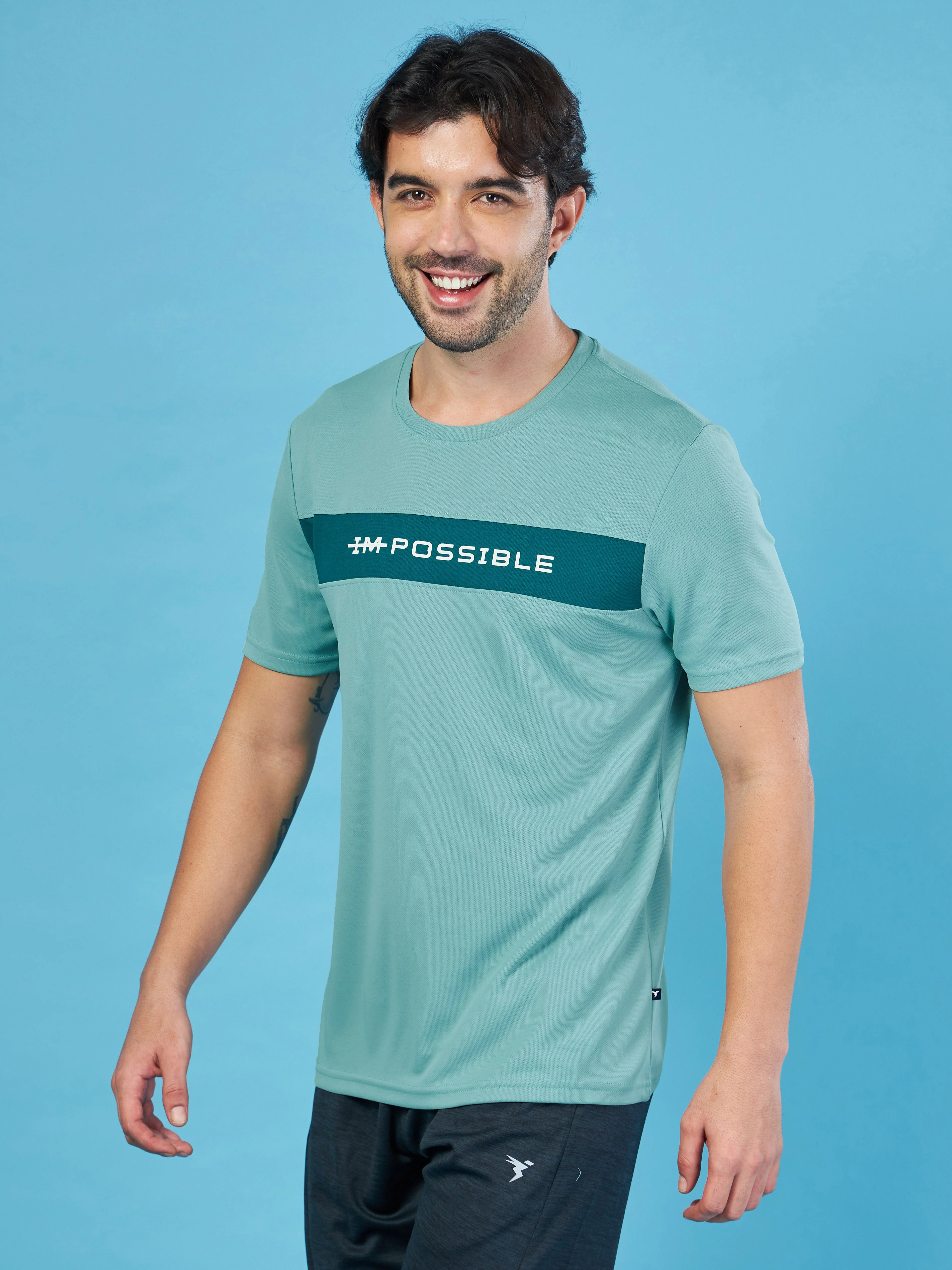 Men Solid Slim Fit Crew Neck T-shirt with TECHNO COOL+ - Image 3