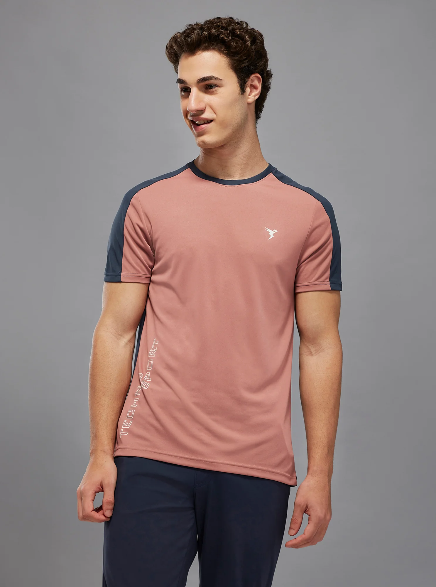 Men Solid Slim Fit Crew Neck T-shirt with TECHNO COOL+