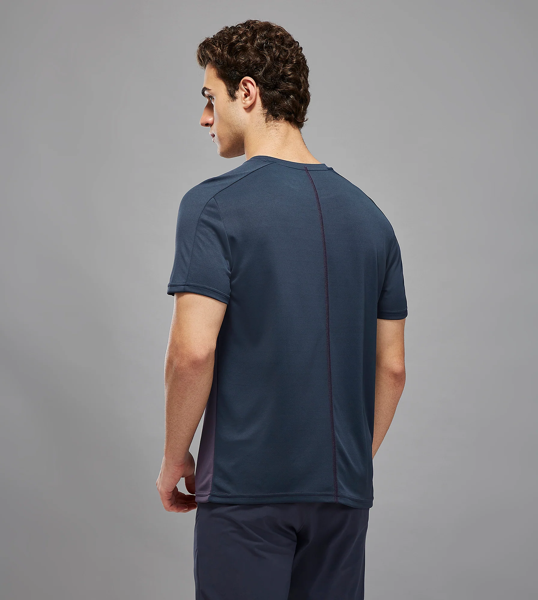 Men Solid Slim Fit Crew Neck T-shirt with TECHNO COOL+ - Image 3