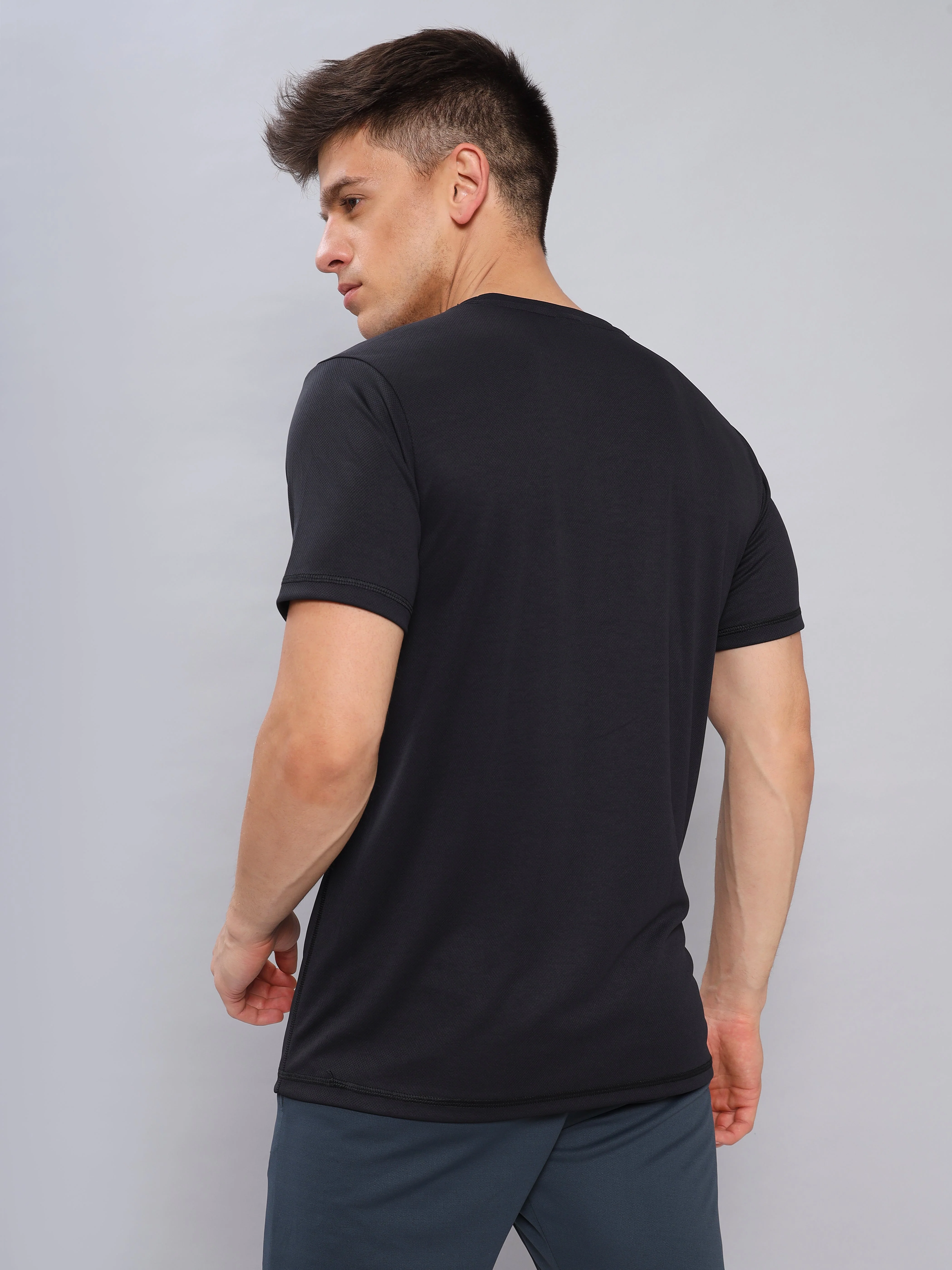 Men Solid Slim Fit Crew Neck T-shirt with TECHNO COOL+ (pack of 2) - Image 4