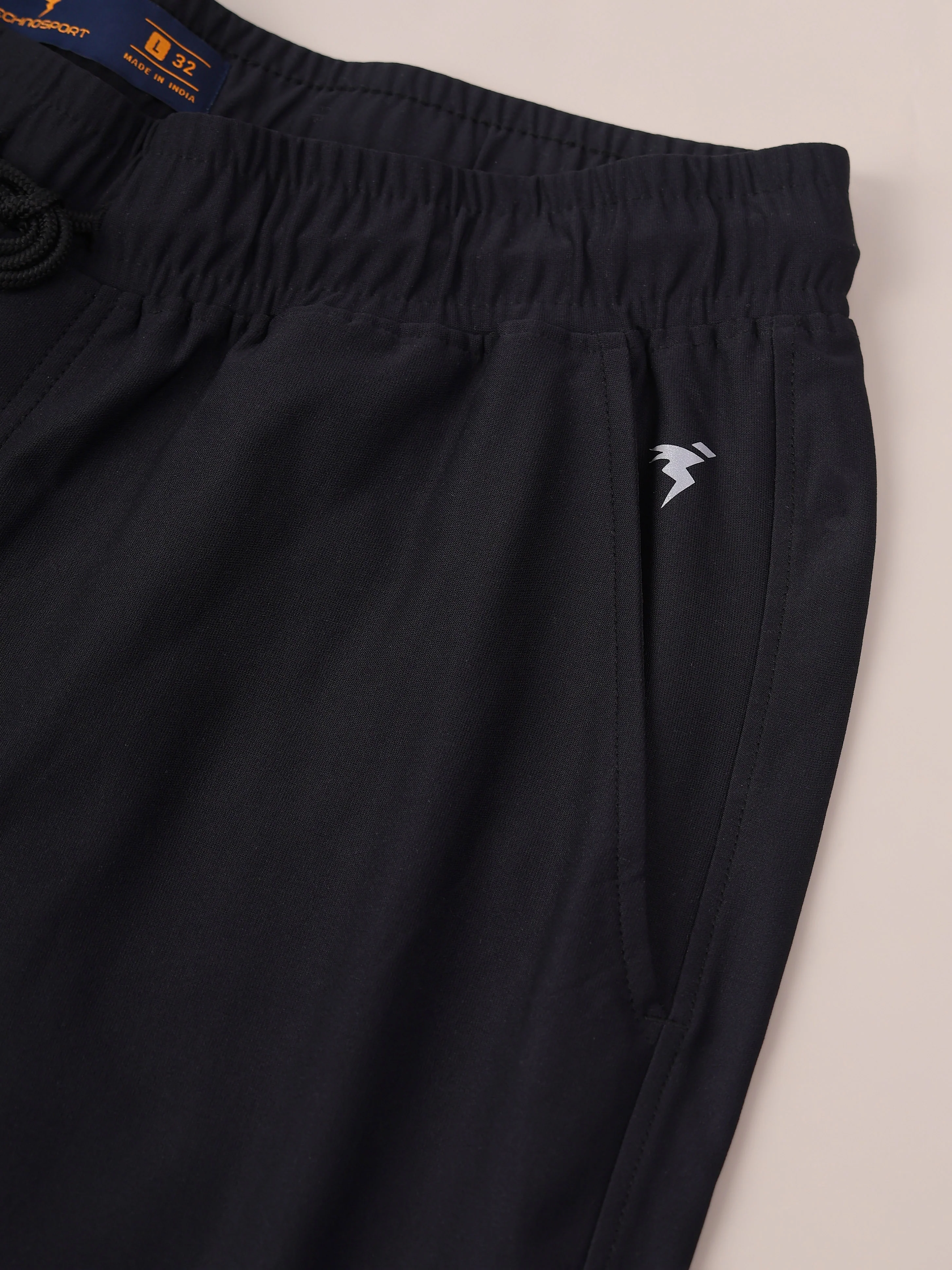 Men Solid Slim Fit Joggers with ELASTOPLUS - Image 7