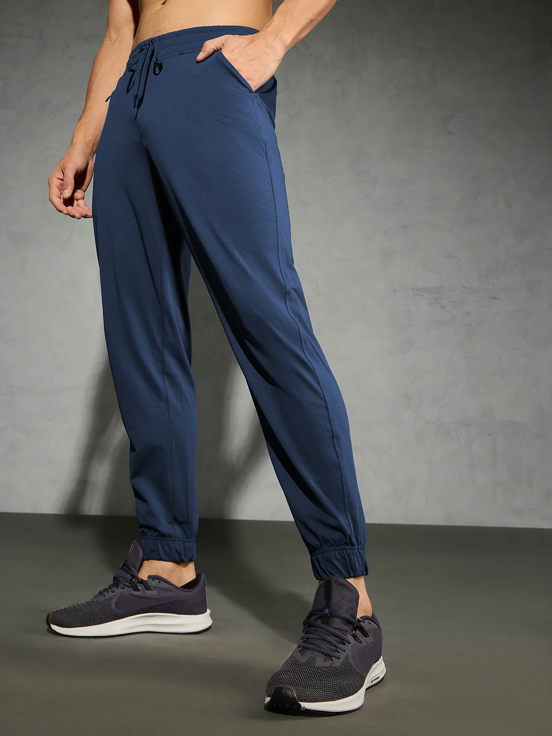 Men Solid Slim Fit Joggers with ELASTOPLUS - Image 3