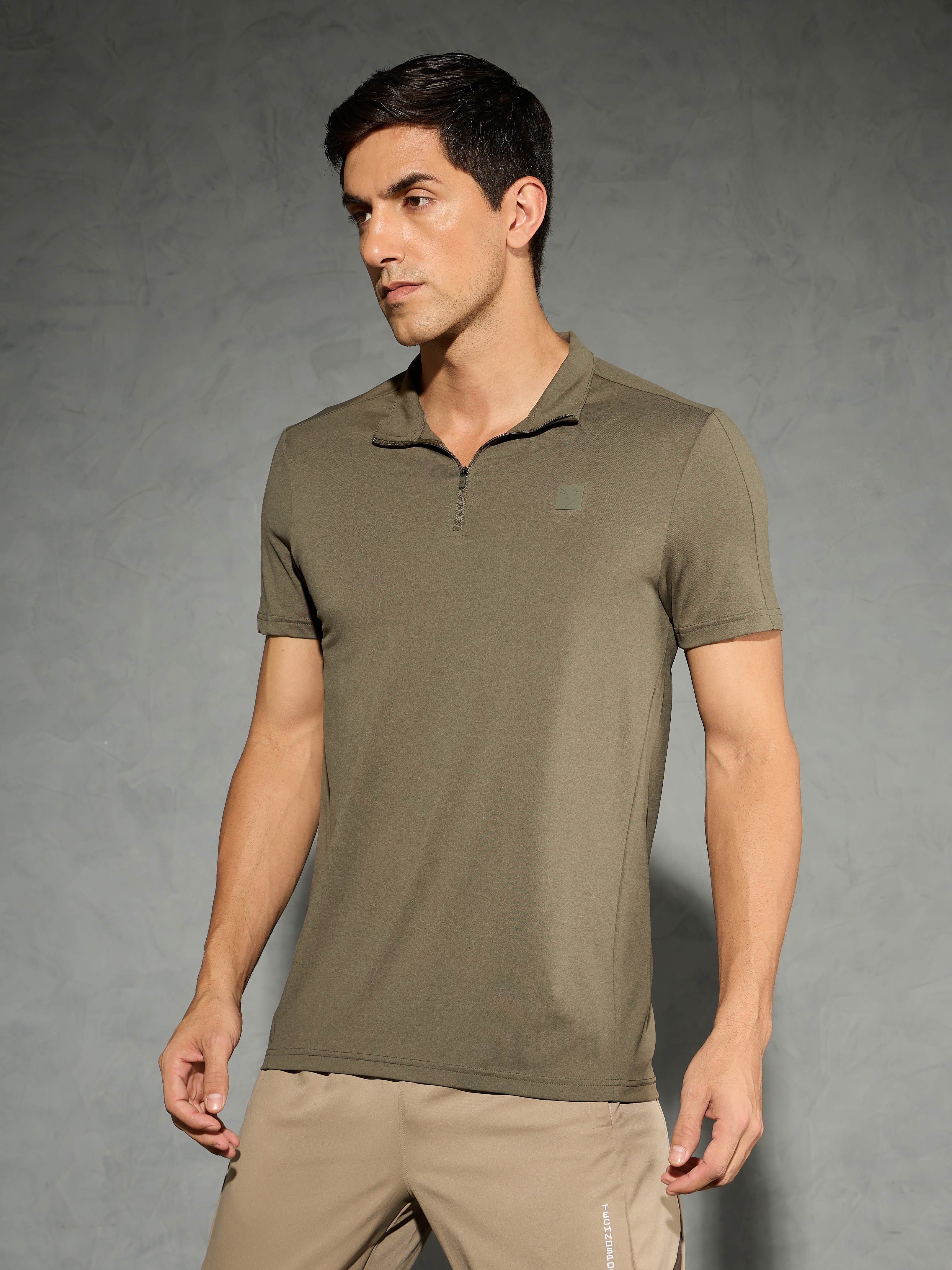 Men Solid Slim Fit Mock Neck T-shirt with COTFLEX - Image 4