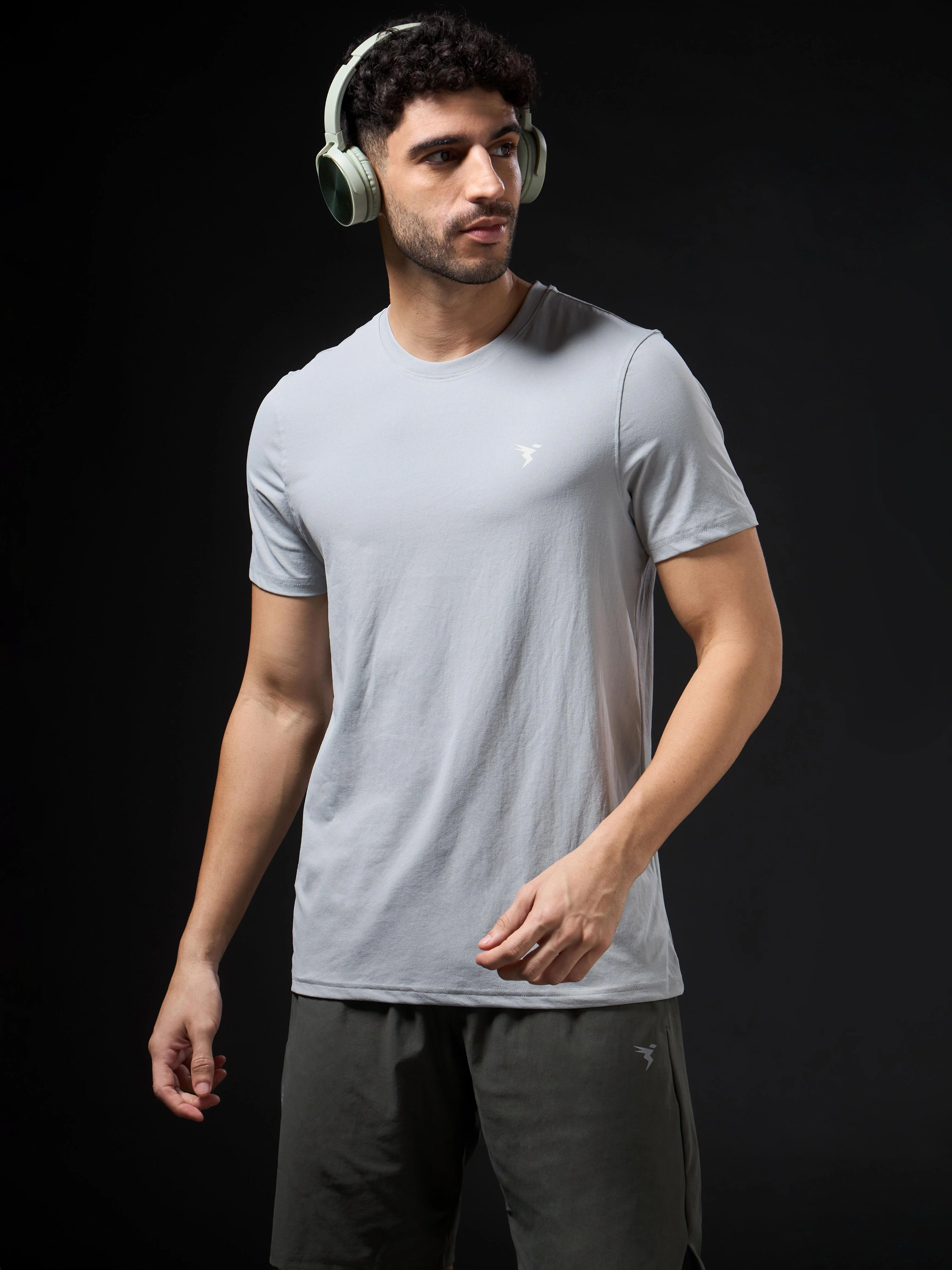 Men Solid Slim Fit pack of 2 Crew Neck T-shirt with COTFLEX - Image 6