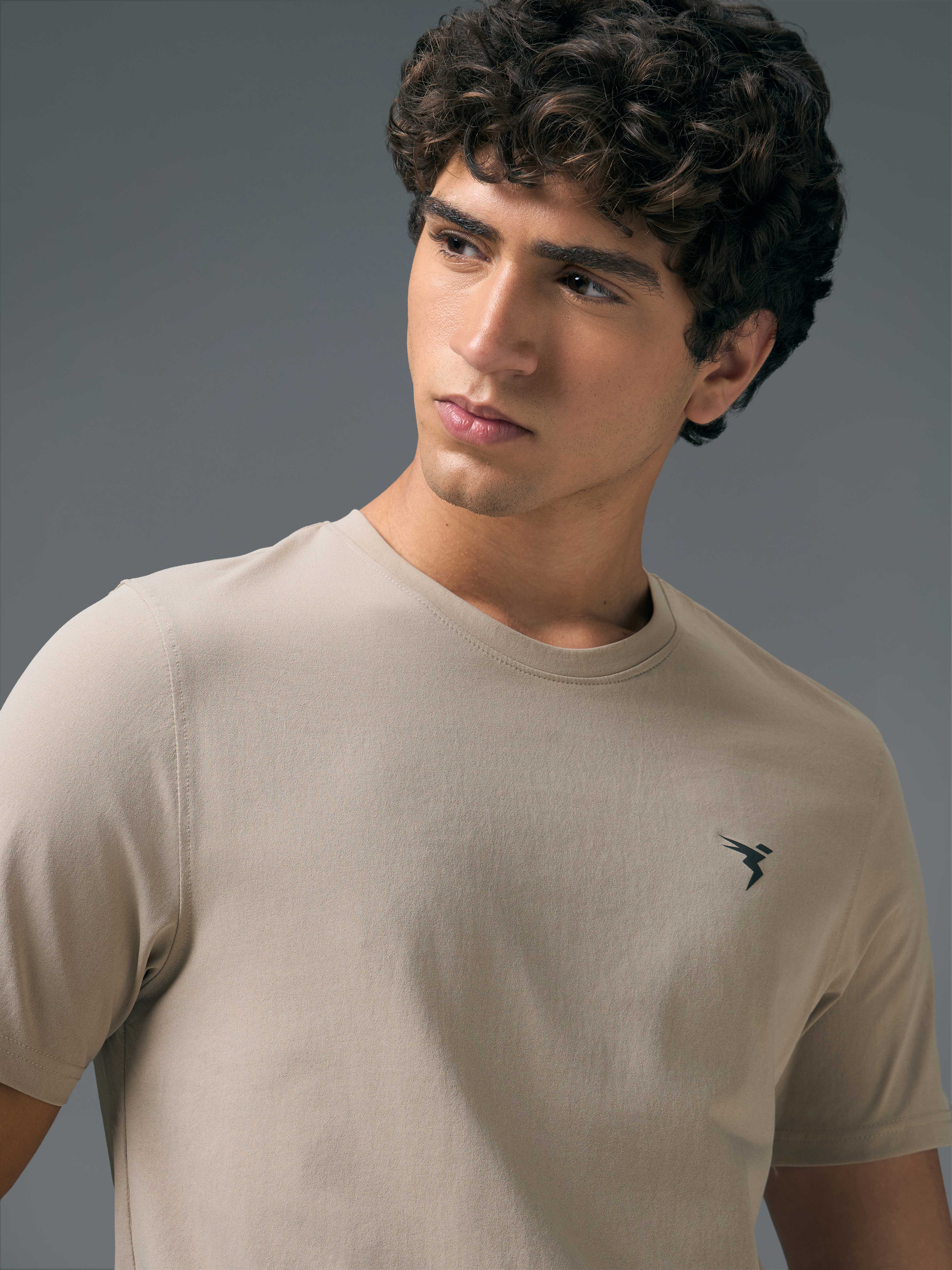 Men Solid Slim Fit pack of 2 Crew Neck T-shirt with COTFLEX - Image 6