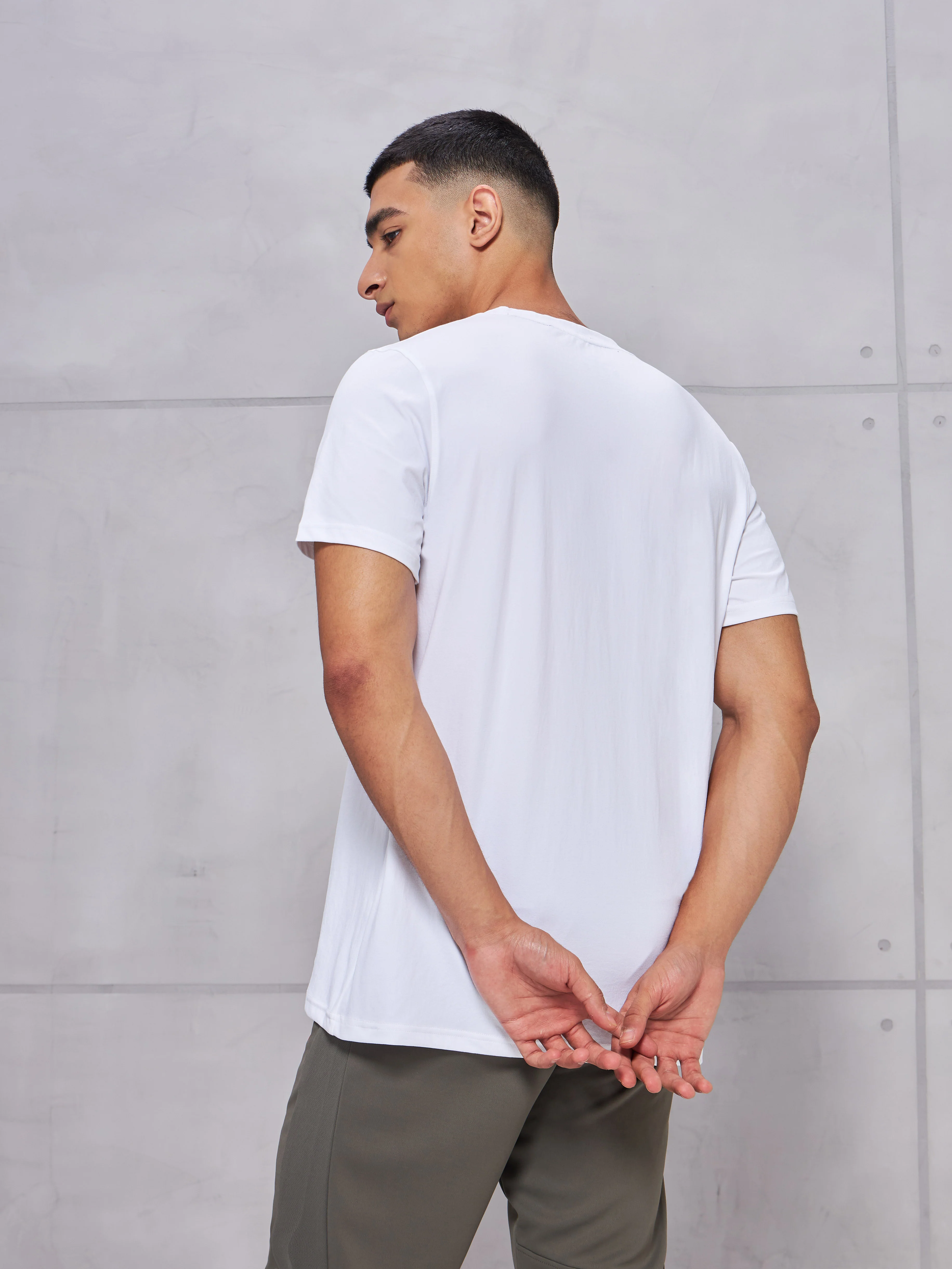 Men Solid Slim Fit pack of 2 Crew Neck T-shirt with COTFLEX - Image 3