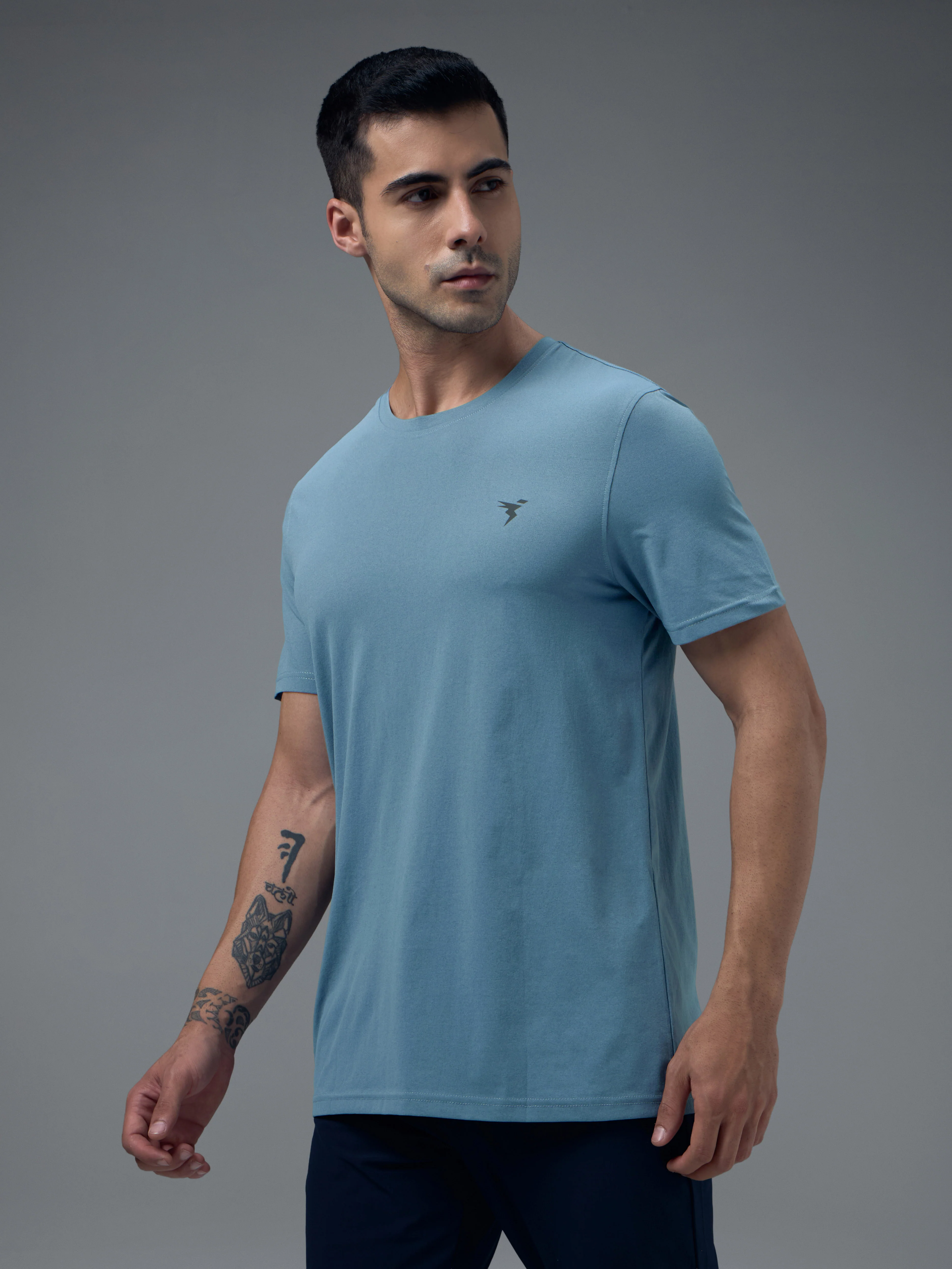 Men Solid Slim Fit pack of 3 Crew Neck T-shirt with COTFLEX - Image 5