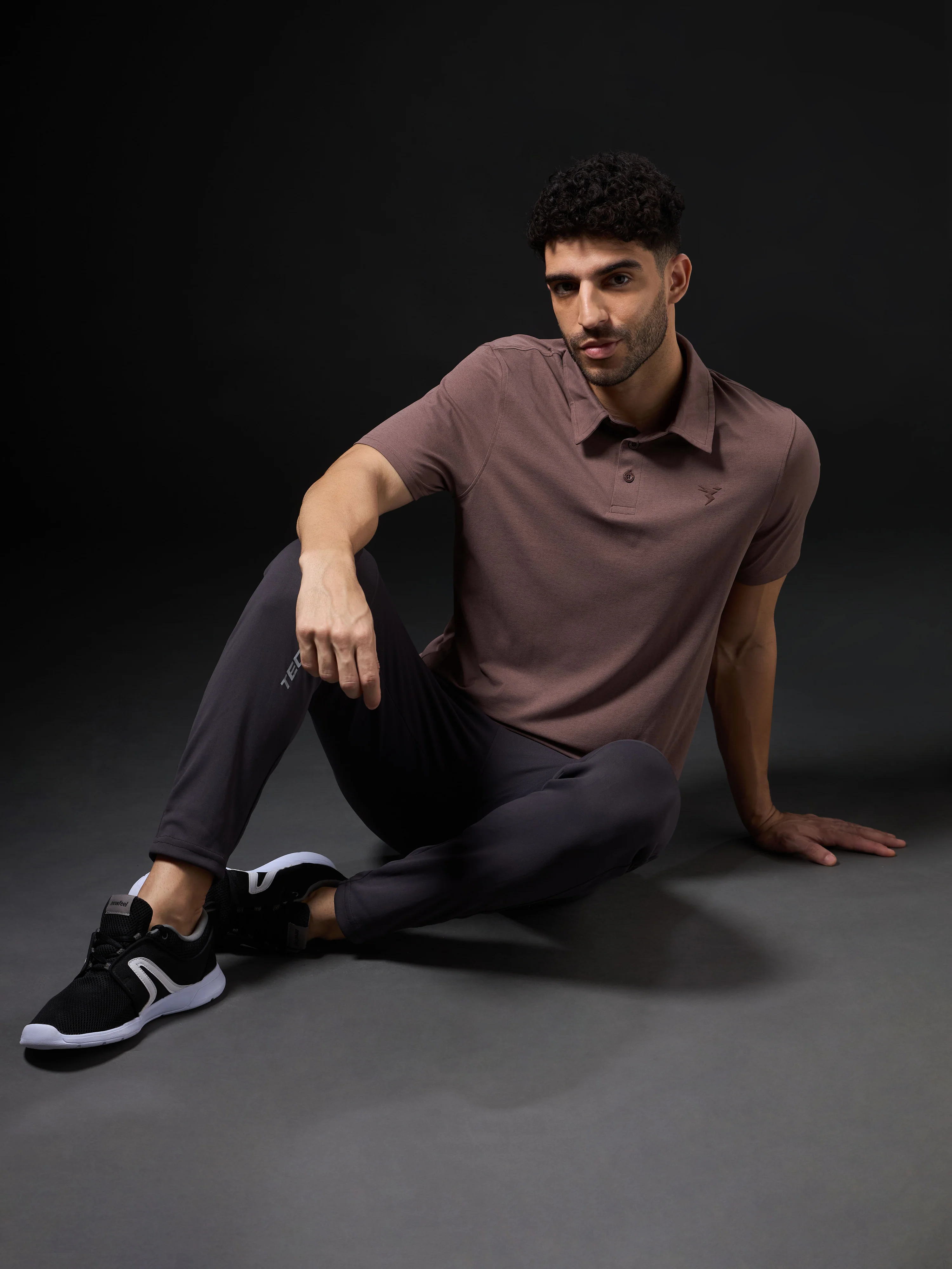 Men Solid Slim Fit Polo T-shirt with COTFLEX - Image 5