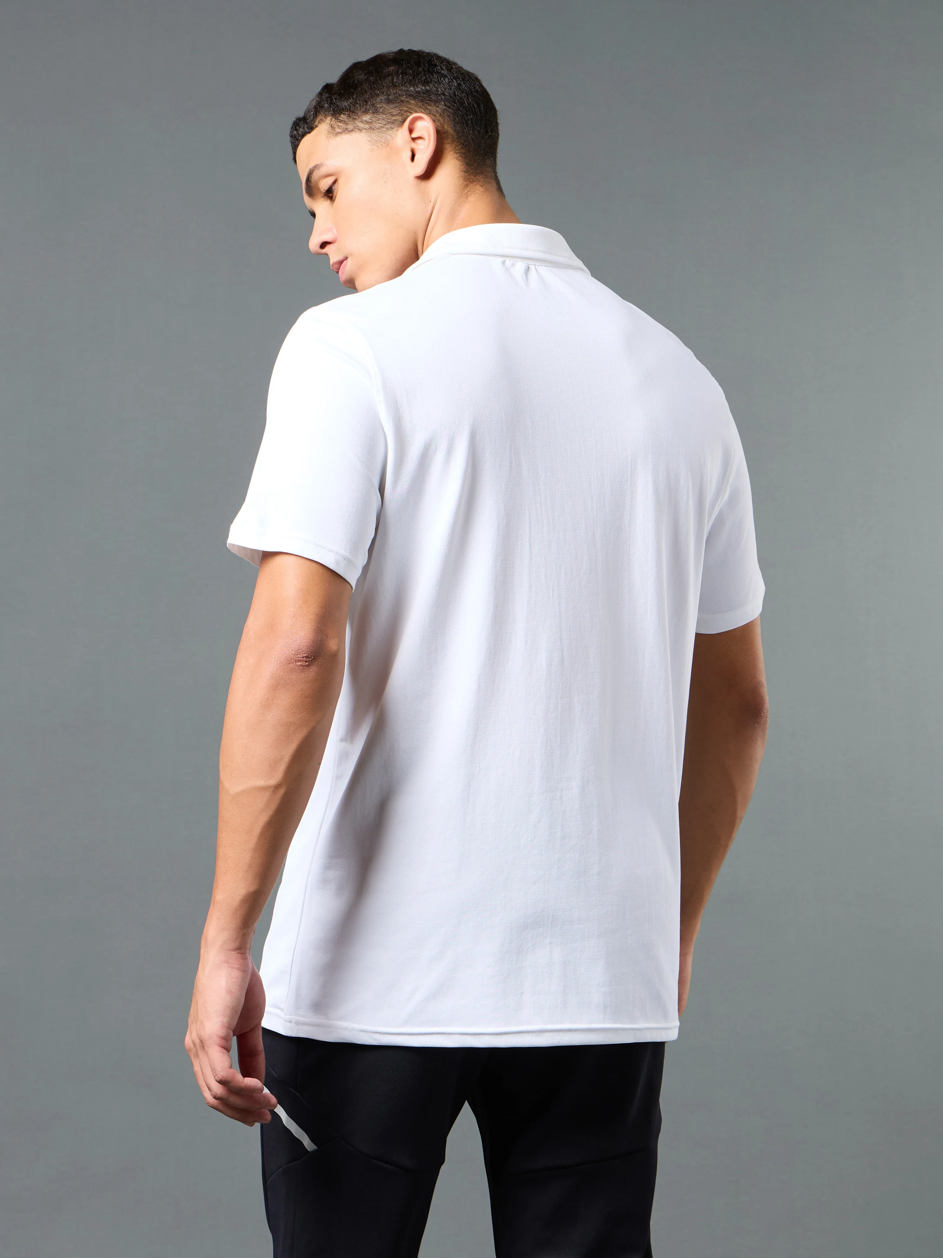 Men Solid Slim Fit Polo T-shirt with COTFLEX - Image 3