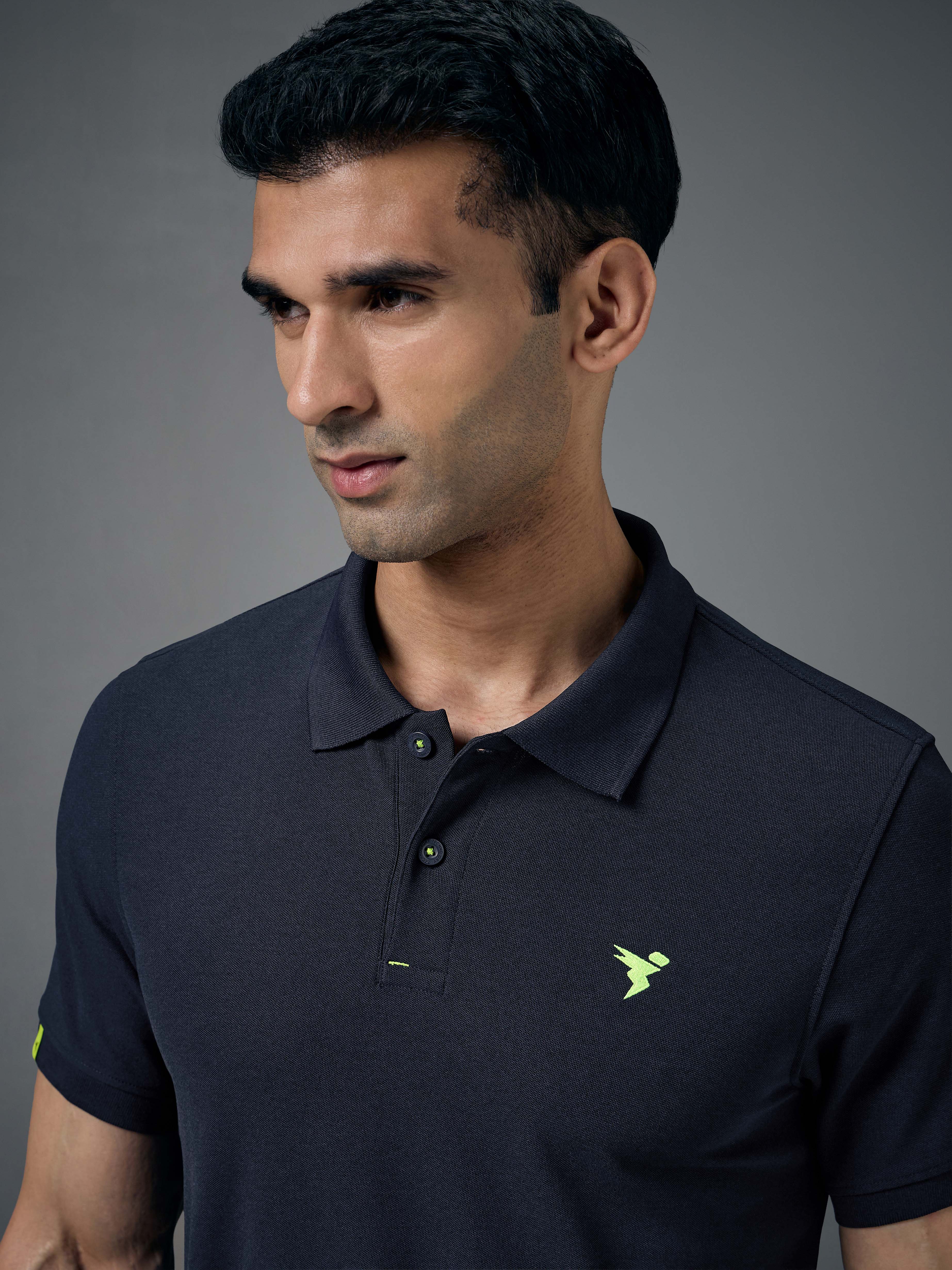 Men Solid Slim Fit Polo T-shirt with MATPIQ - Image 6