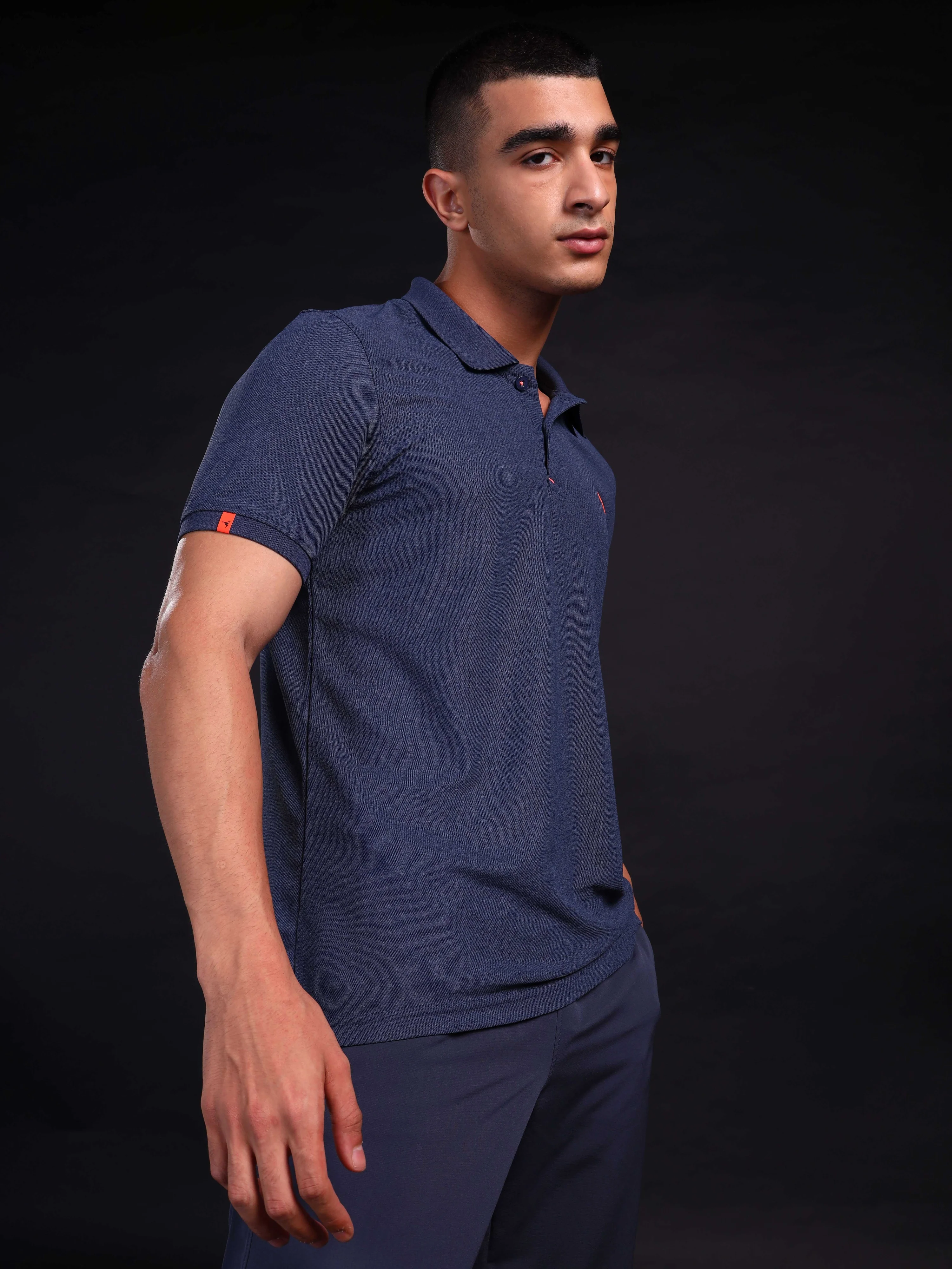 Men Solid Slim Fit Polo T-shirt with MATPIQ
