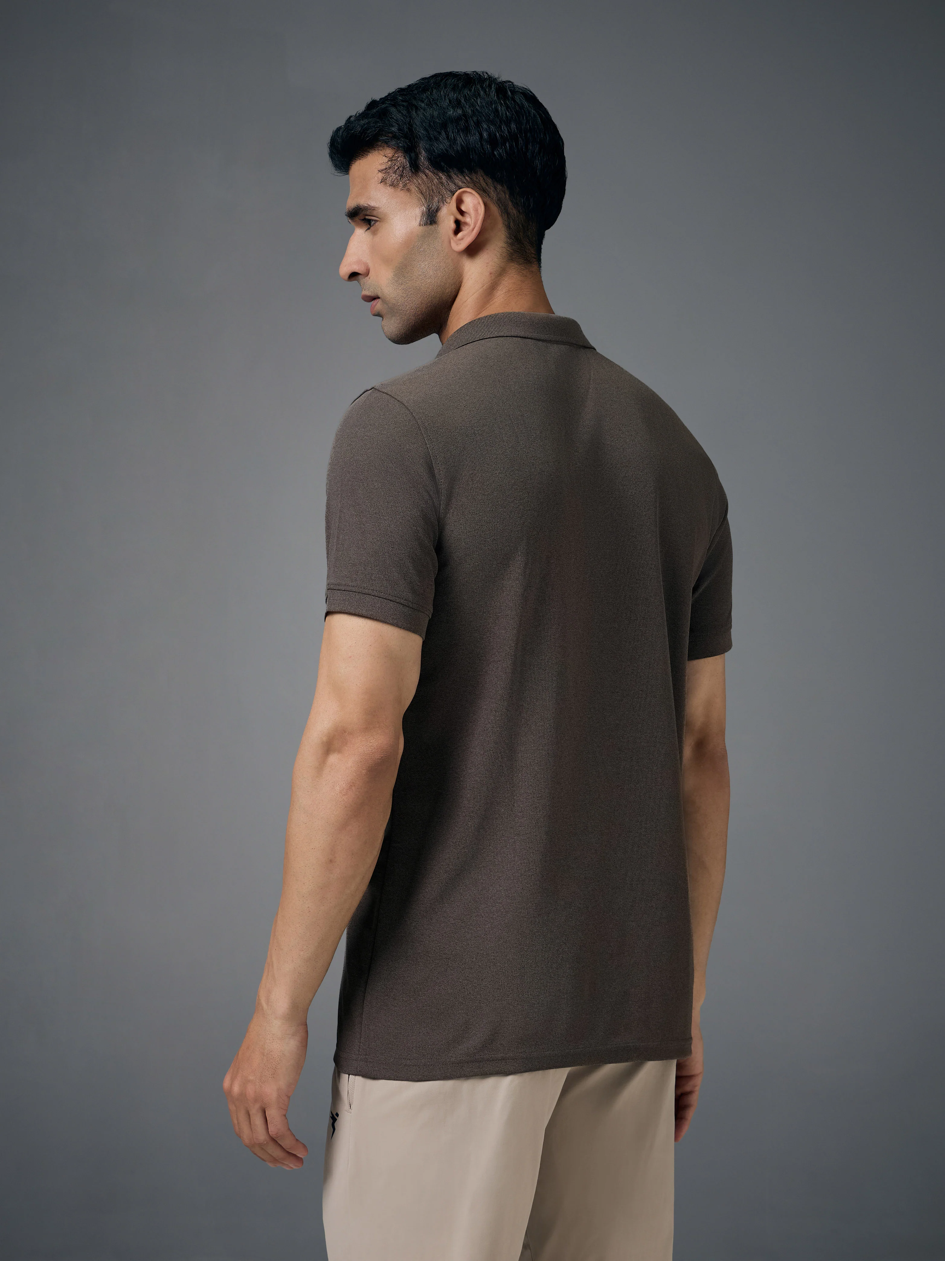 Men Solid Slim Fit Polo T-shirt with MATPIQ - Image 3