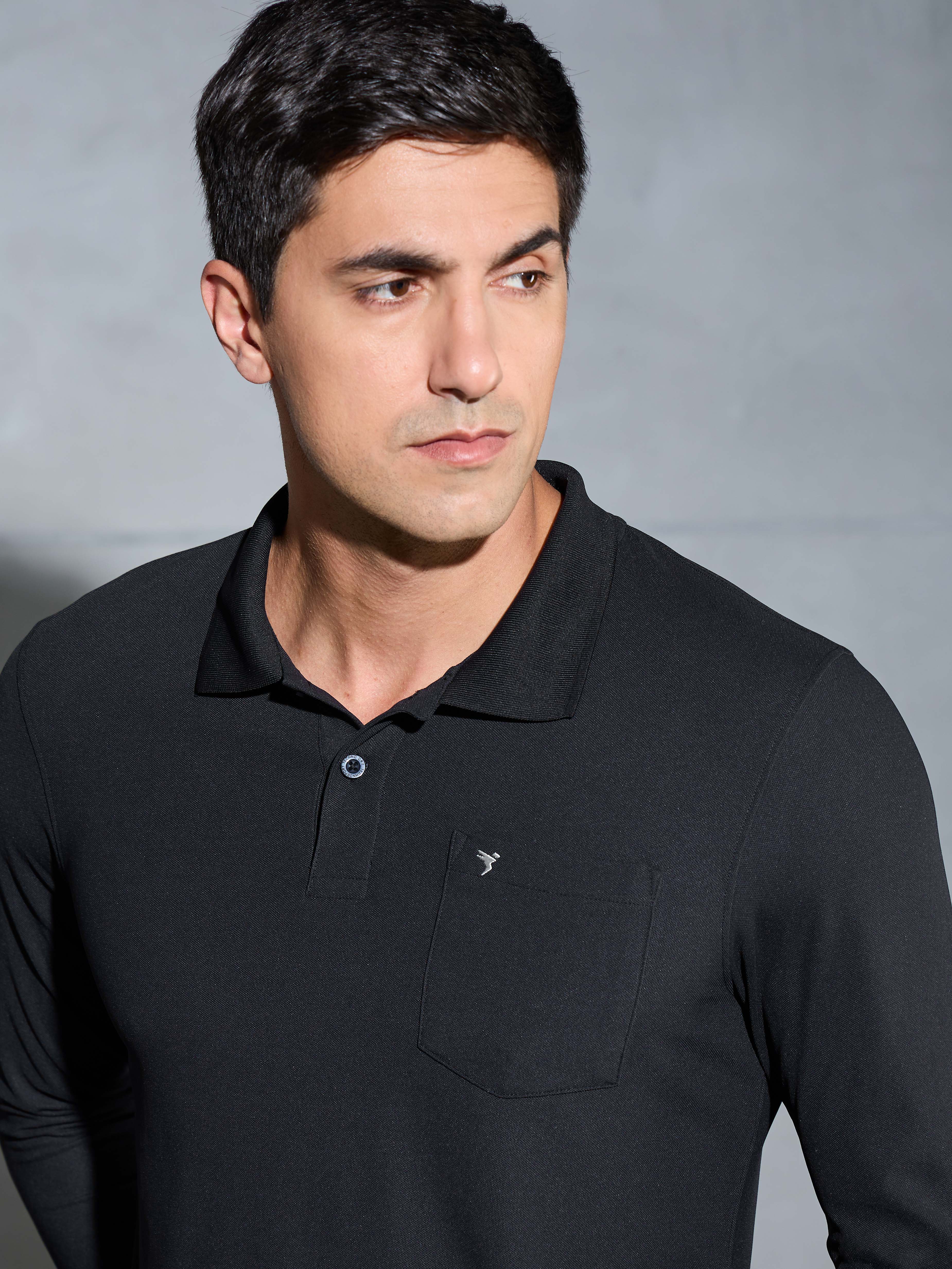 Men Solid Slim Fit Polo T-shirt with MATPIQ - Image 6