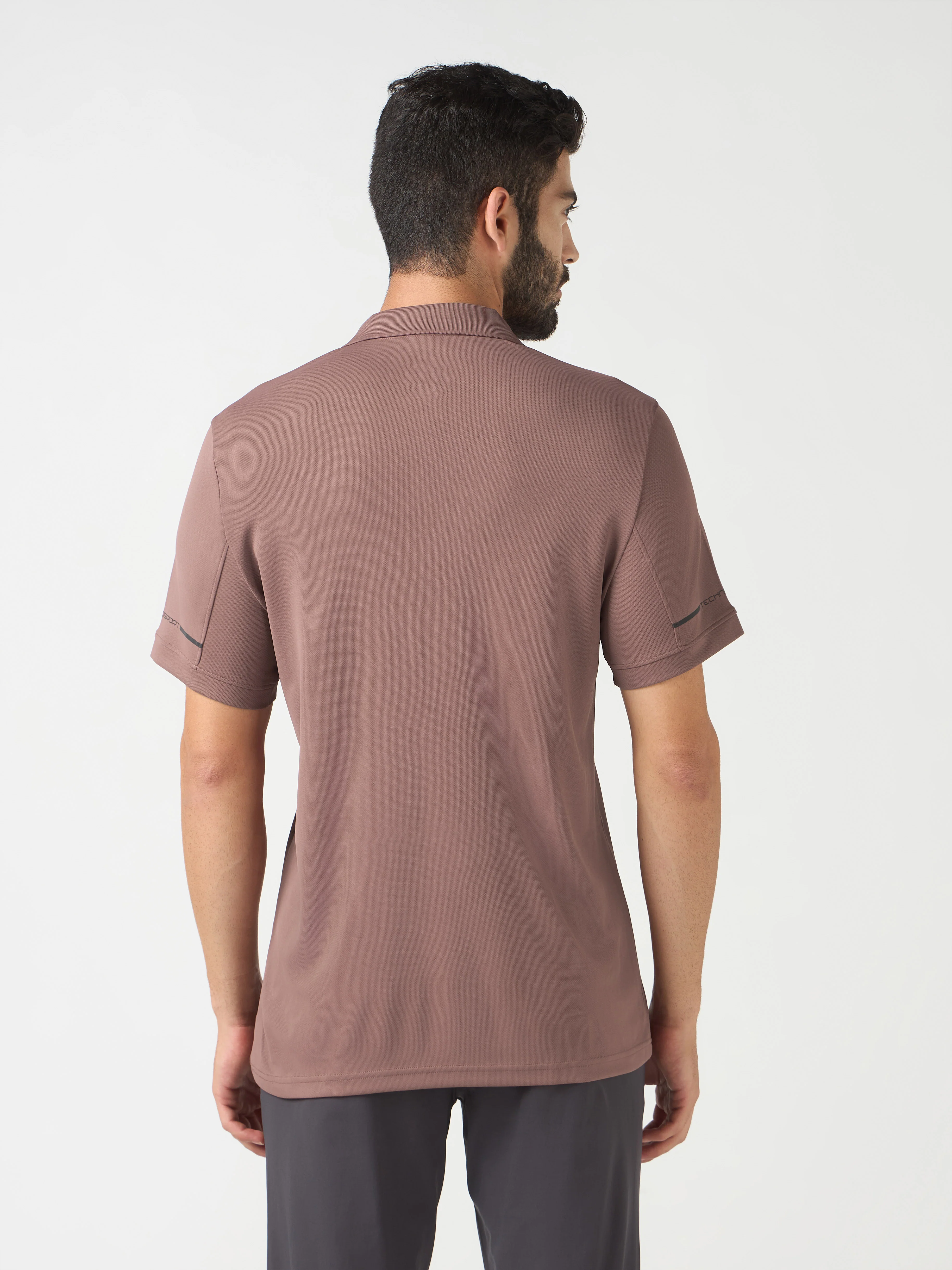 Men Solid Slim Fit Polo T-shirt with TECHNO COOL+ - Image 3
