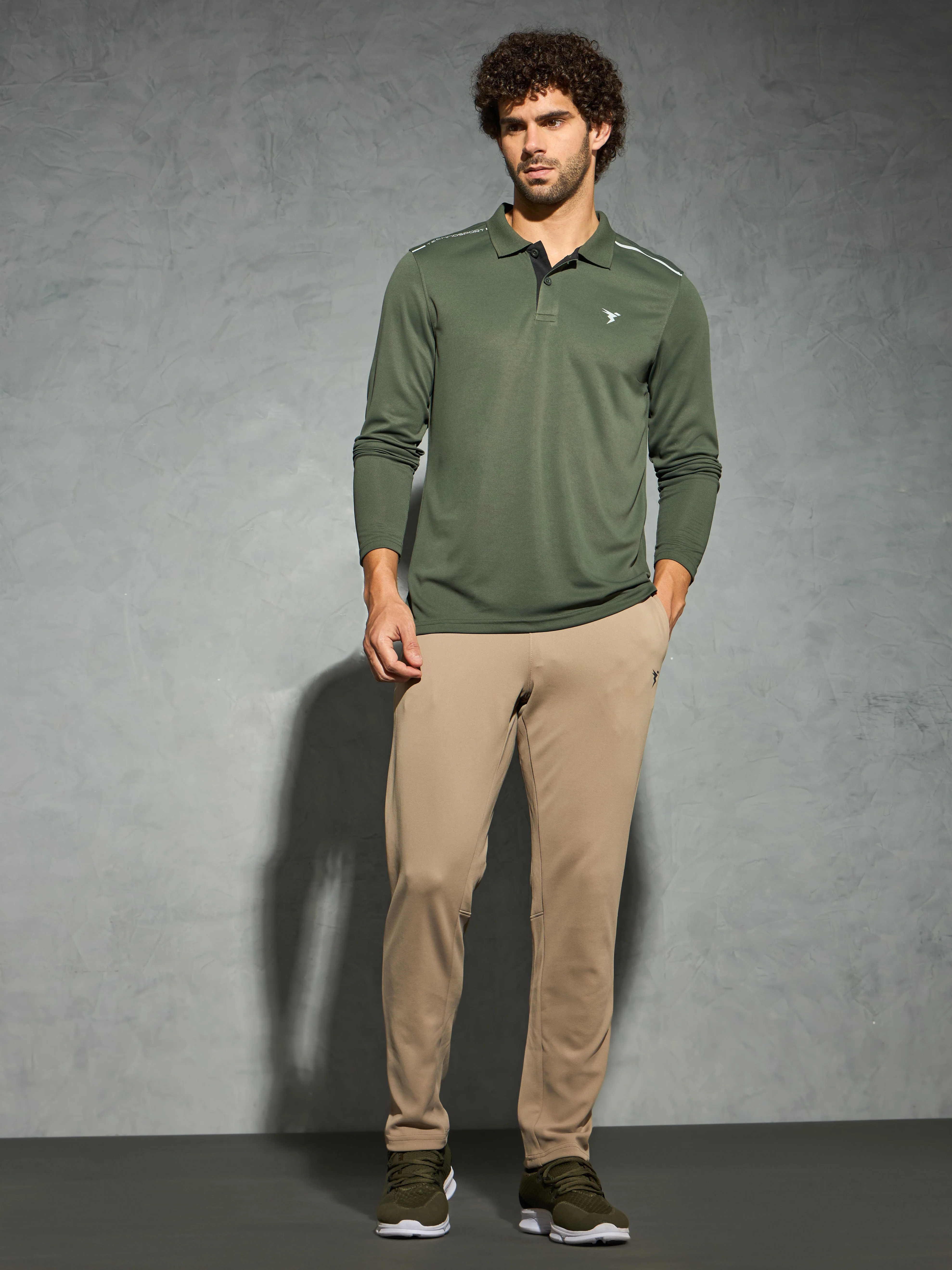Men Solid Slim Fit Polo T-shirt with TECHNOCOOL+ - Image 5