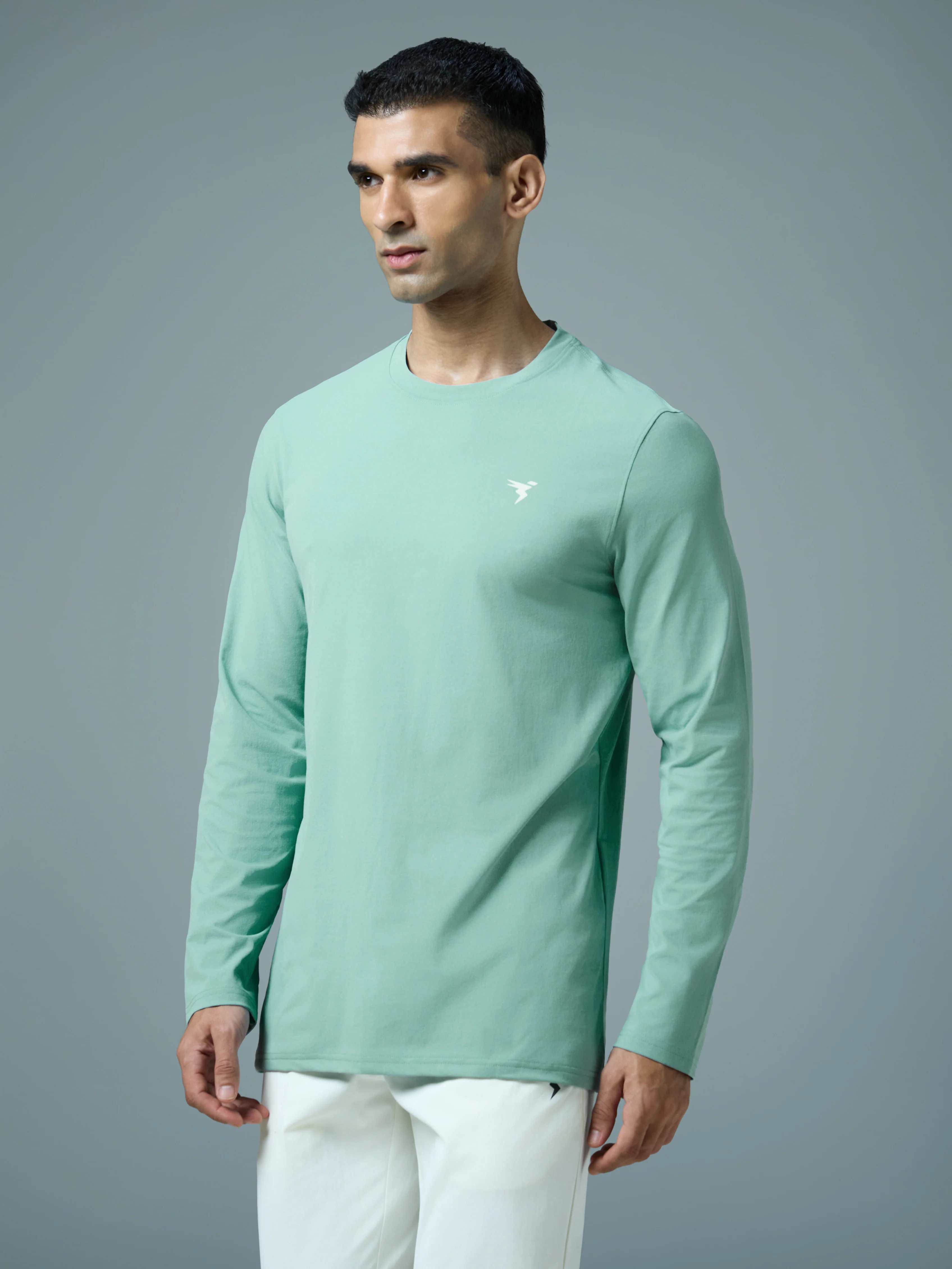 Men Solid Slim Fit Round Neck Sports T-shirt with COTFLEX - Image 4