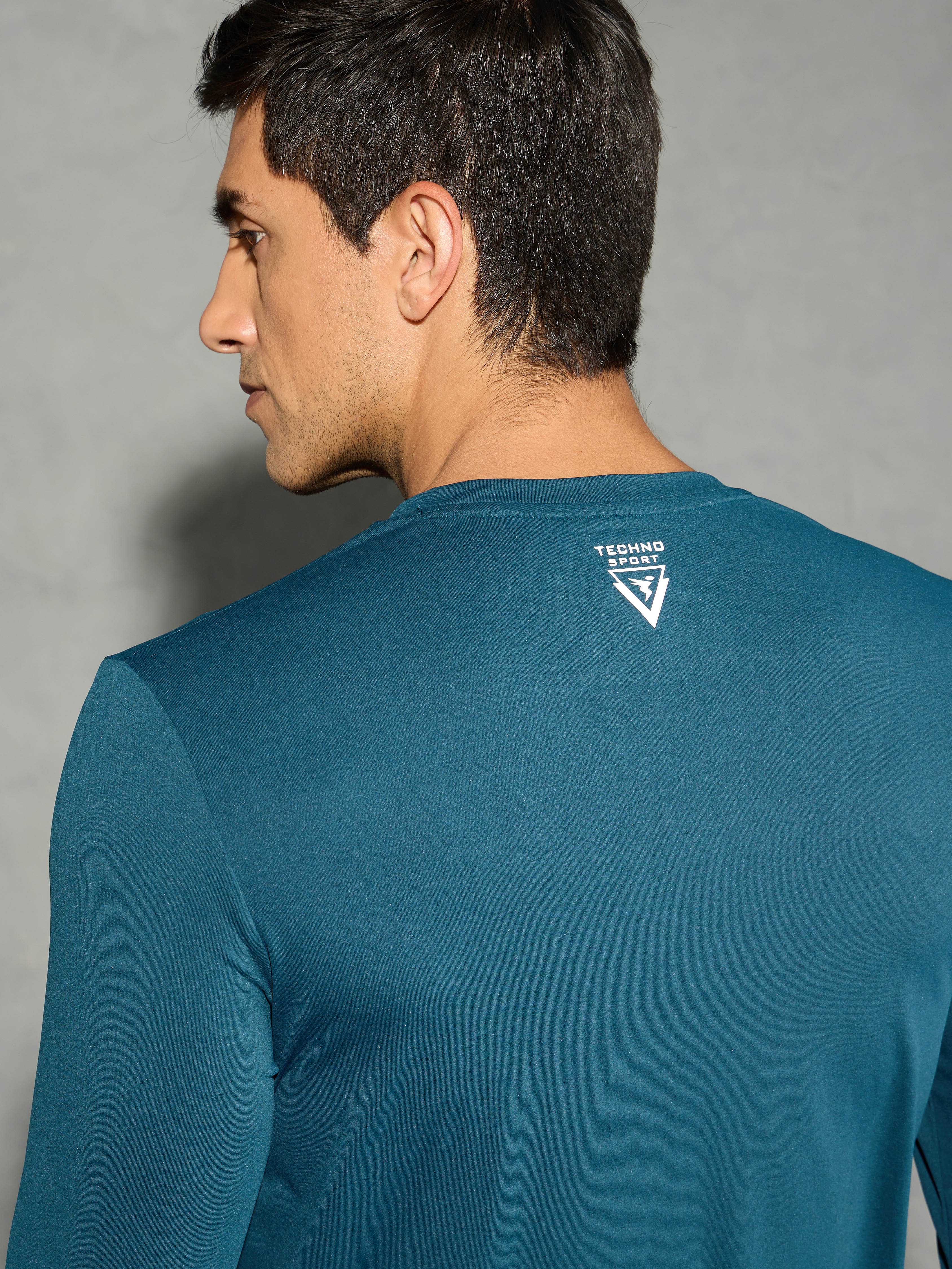 Men Solid Slim Fit Round Neck Sports T-shirt with COTFLEX - Image 7