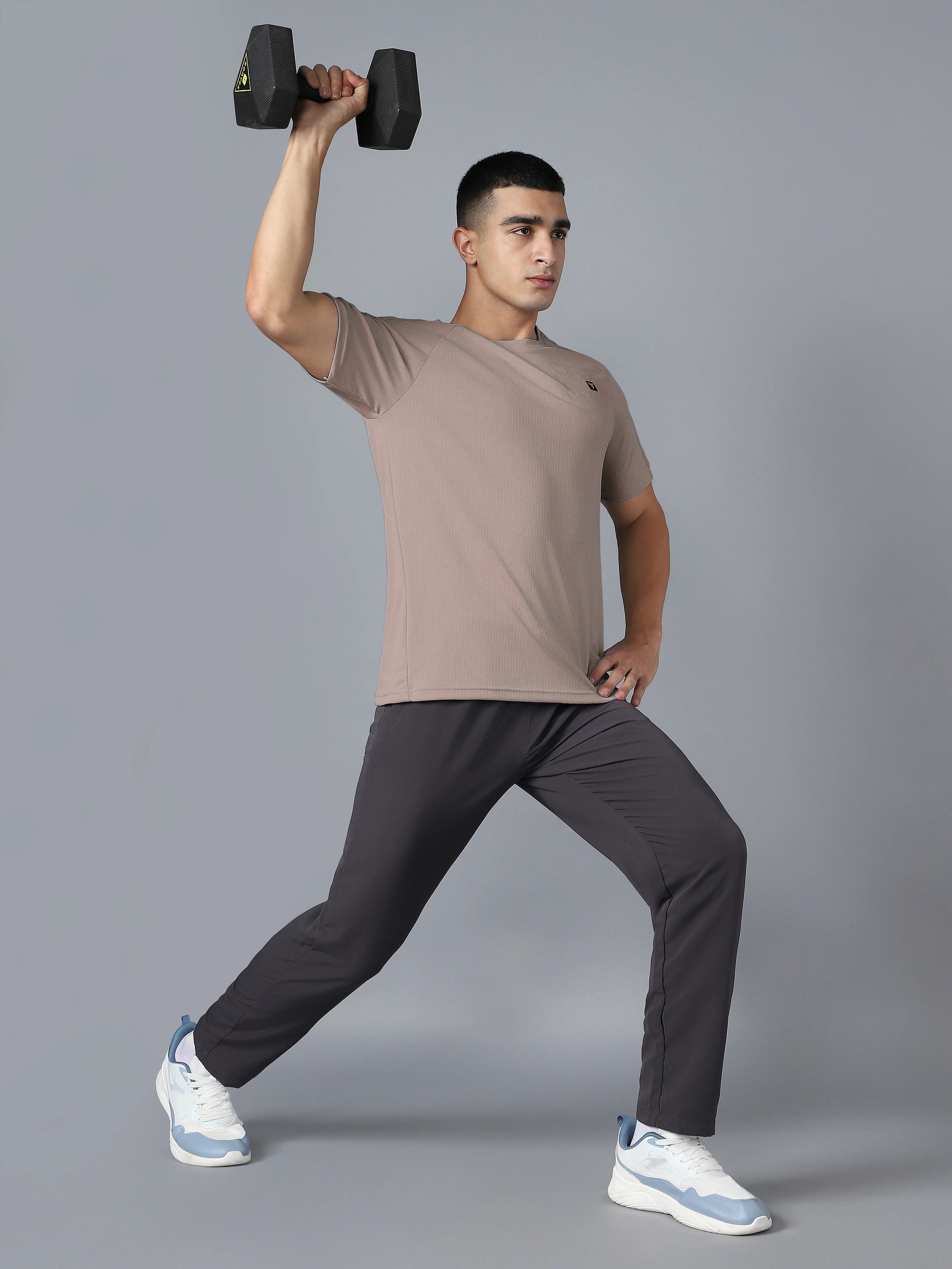 Men Solid Slim Fit Round Neck Sports T-shirt with TECHNOCOOL+ - Image 4