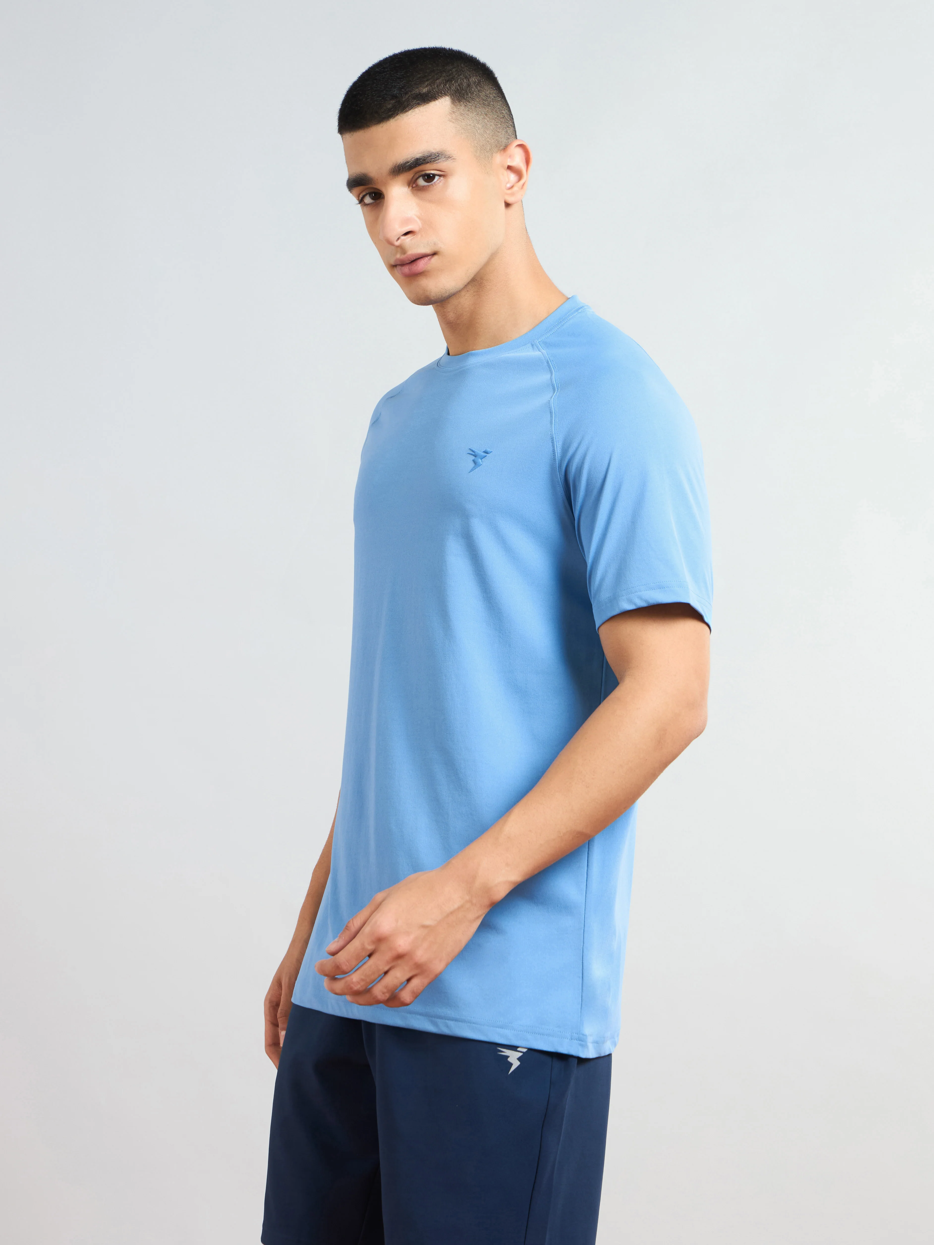 Men Solid Slim Fit Round Neck T-shirt with COTFLEX - Image 4