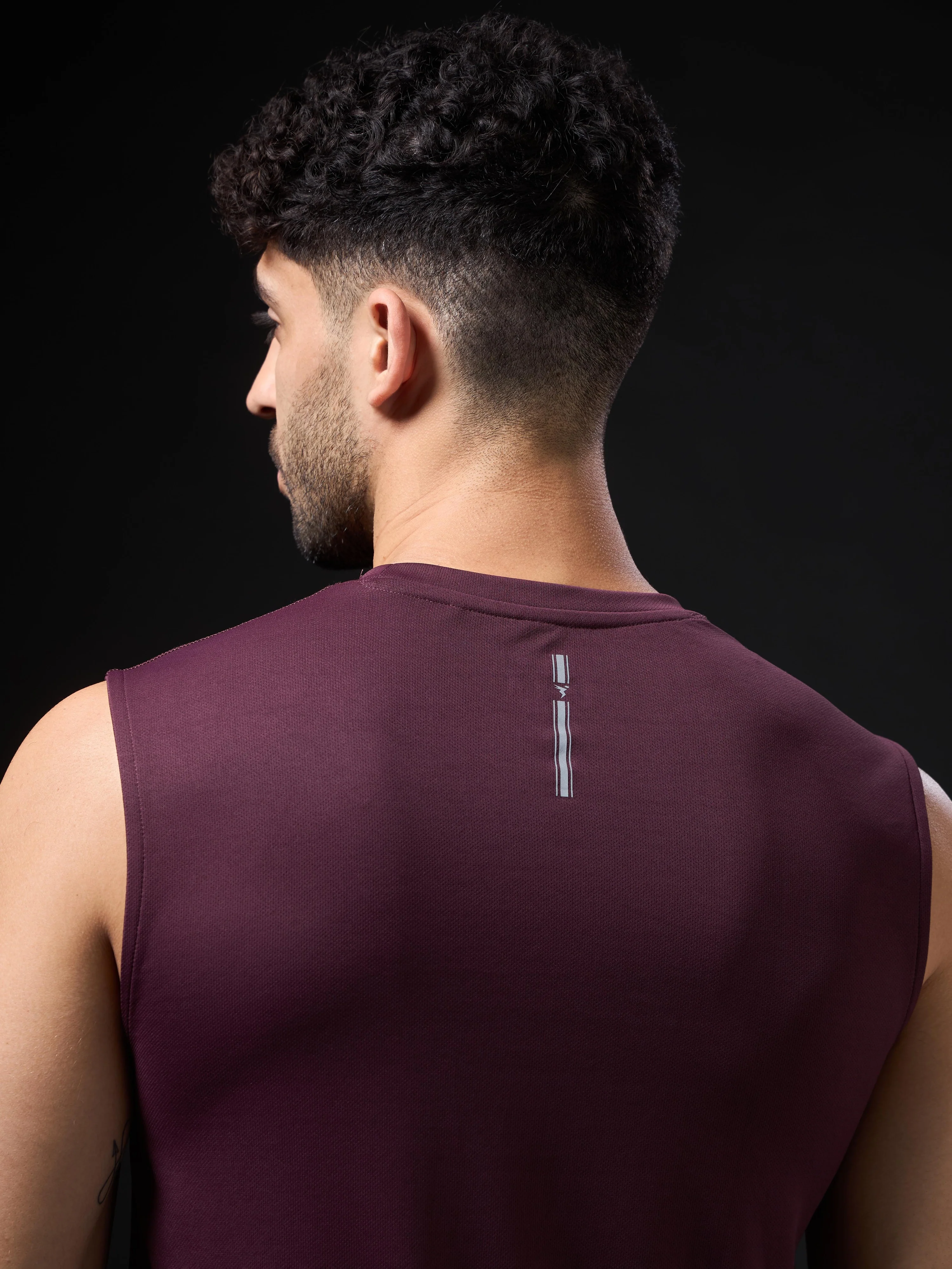 Men Solid Slim Fit Sports Innerwear Vest with TECHNOCOOL+ - Image 7