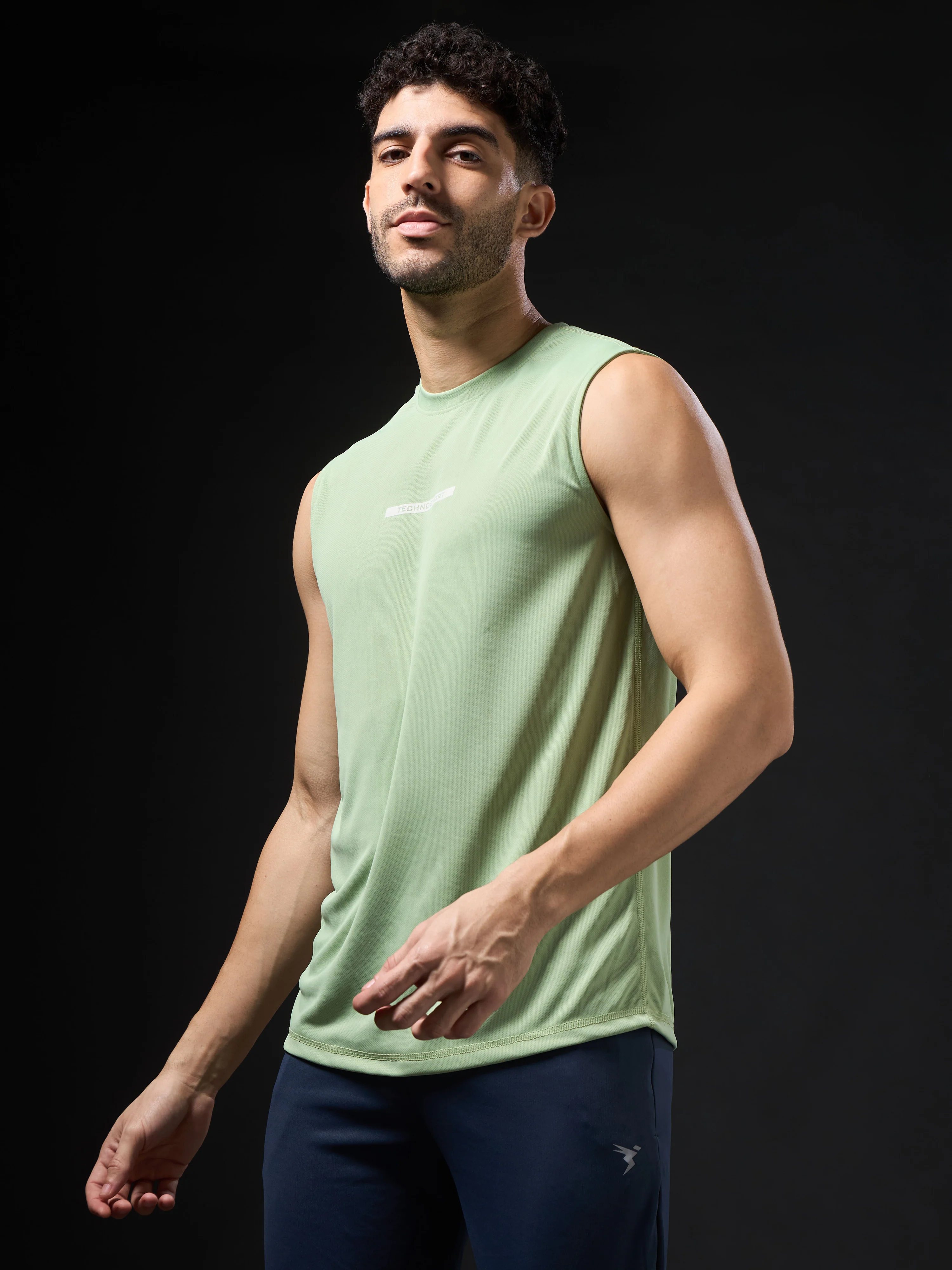 Men Solid Slim Fit Sports Innerwear Vest with TECHNOCOOL+ - Image 4