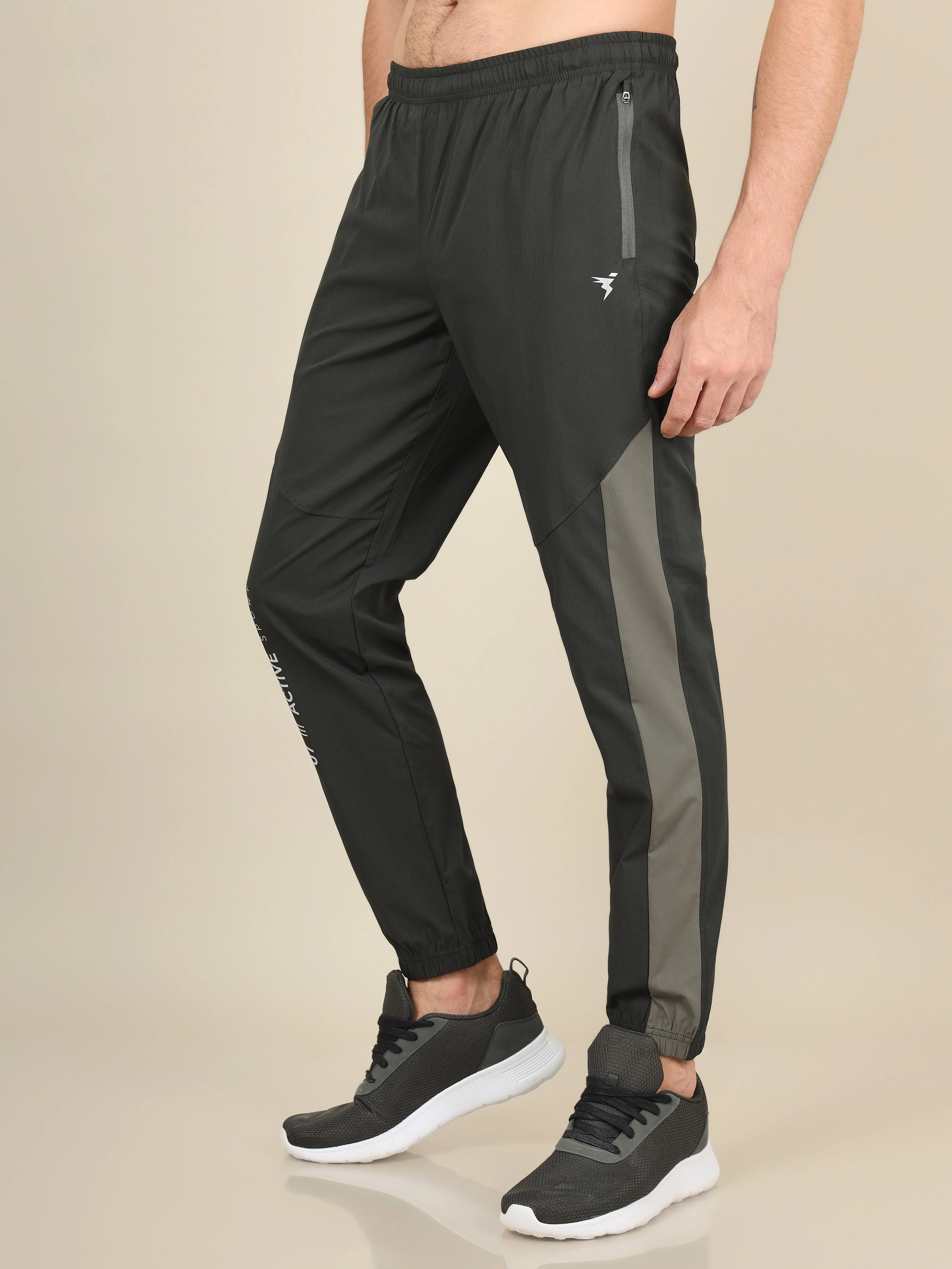 Men Solid Slim Fit Sports Joggers with TECHNOLITE - Image 5