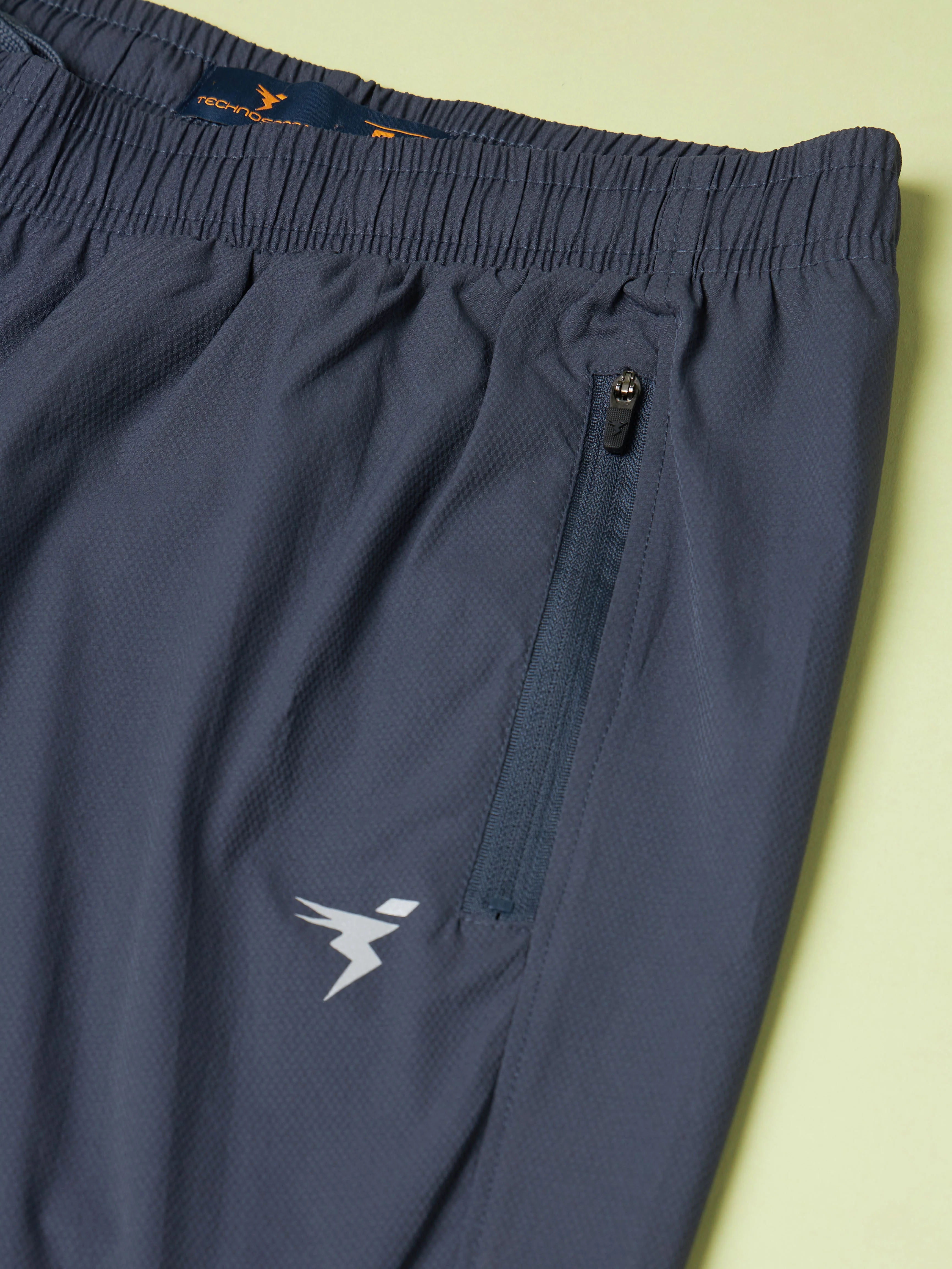 Men Solid Slim Fit Sports Joggers with TECHNOLITE - Image 8
