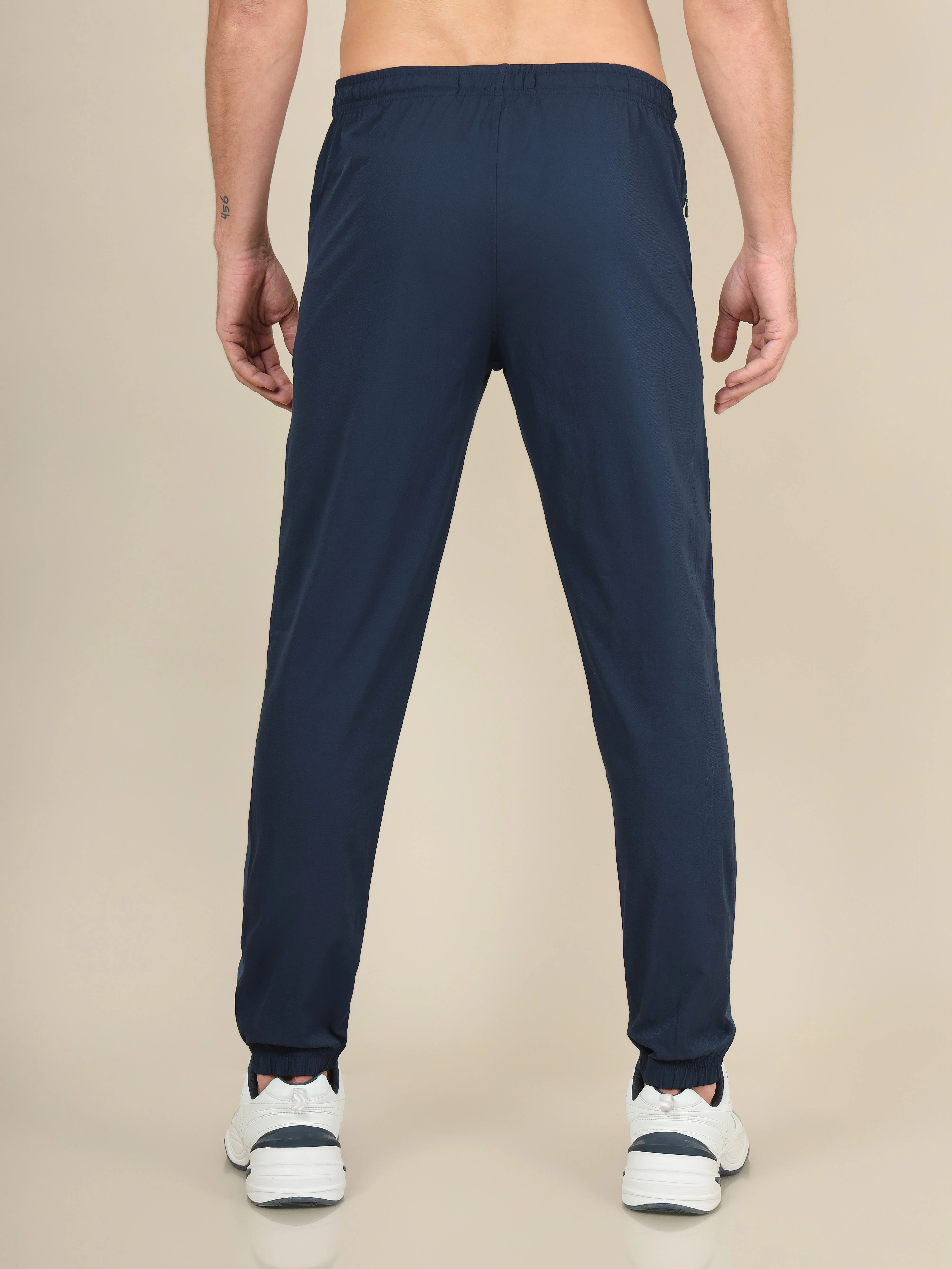 Men Solid Slim Fit Sports Joggers with TECHNOLITE - Image 4