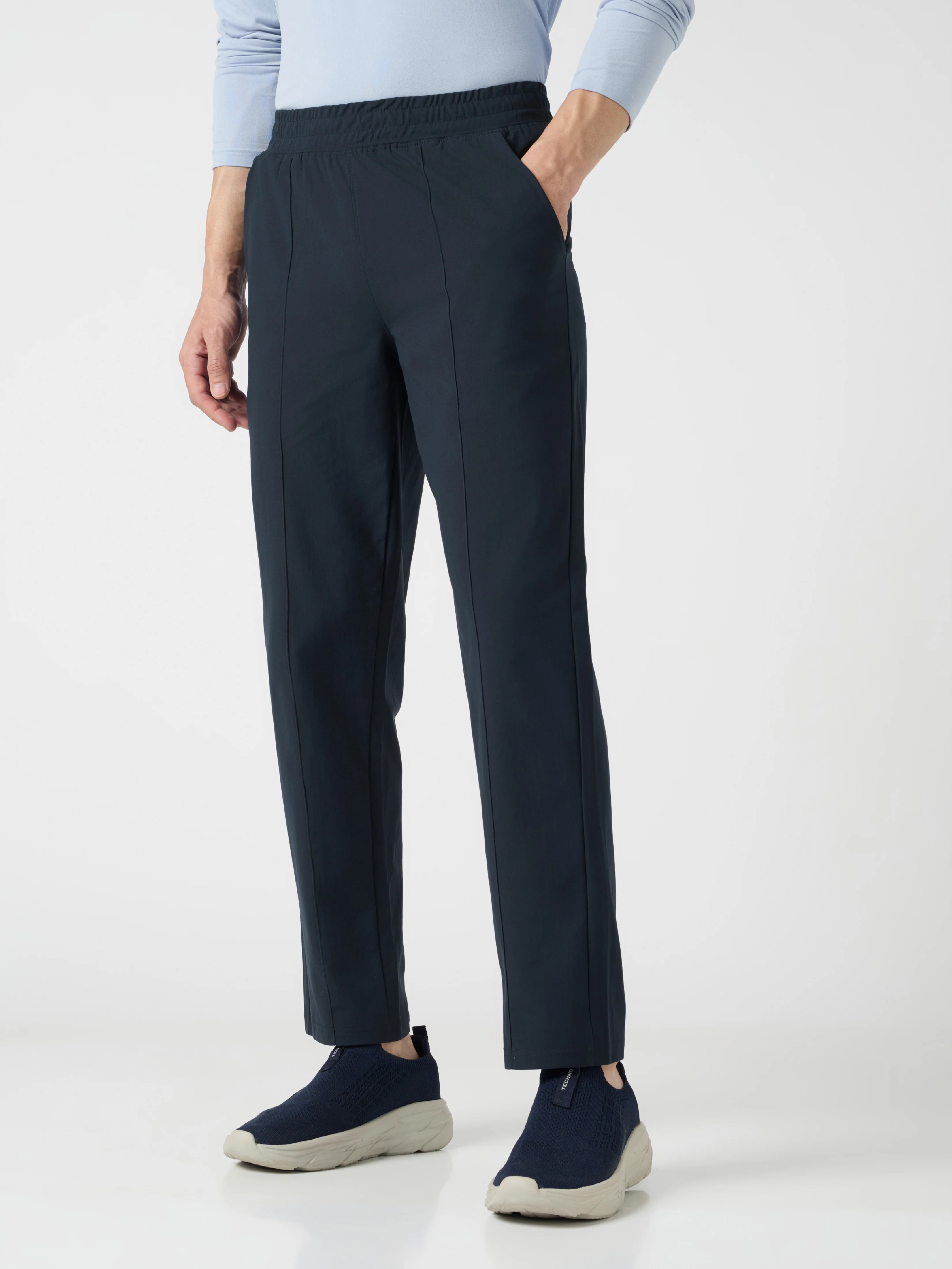 Men Solid Slim Fit Sports Trackpants with DURACOOL+ - Image 4