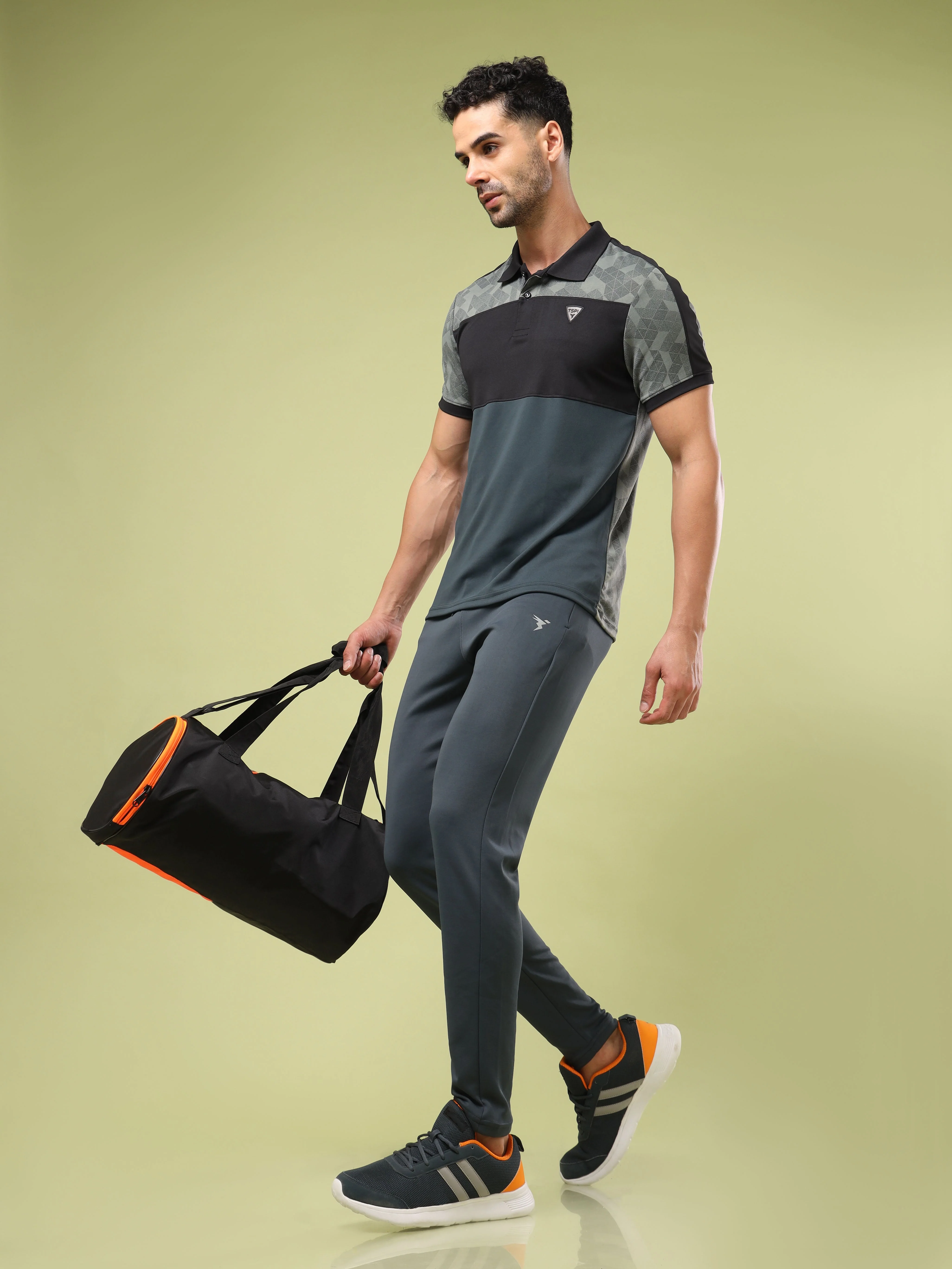 Men Solid Slim Fit Trackpants with ELASTO PLUS - Image 4