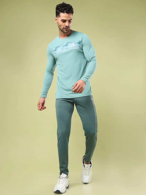 Men Solid Slim Fit Trackpants with ELASTO PLUS - Image 4
