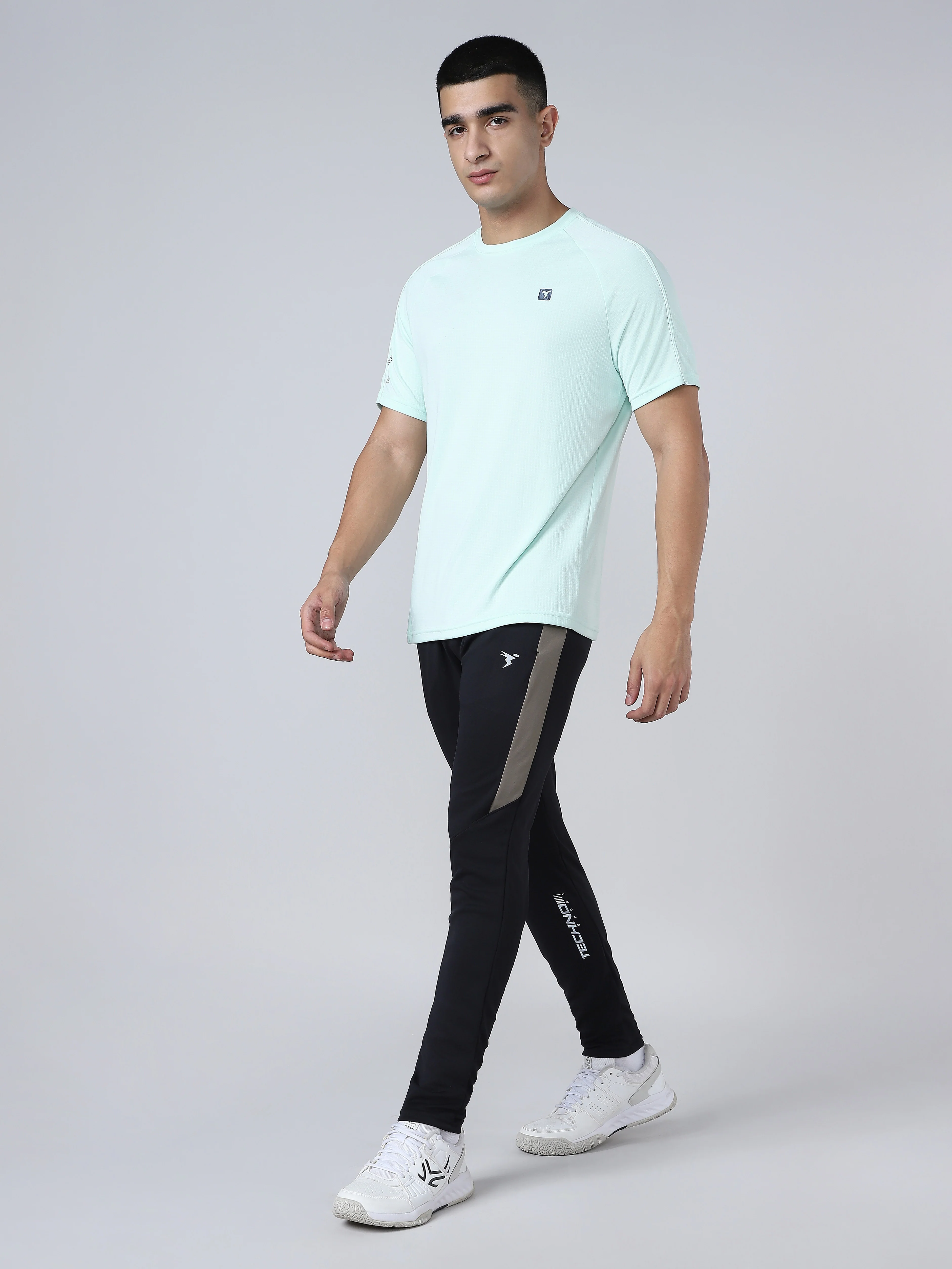 Men Solid Slim Fit Trackpants with TECHNO DRY - Image 6