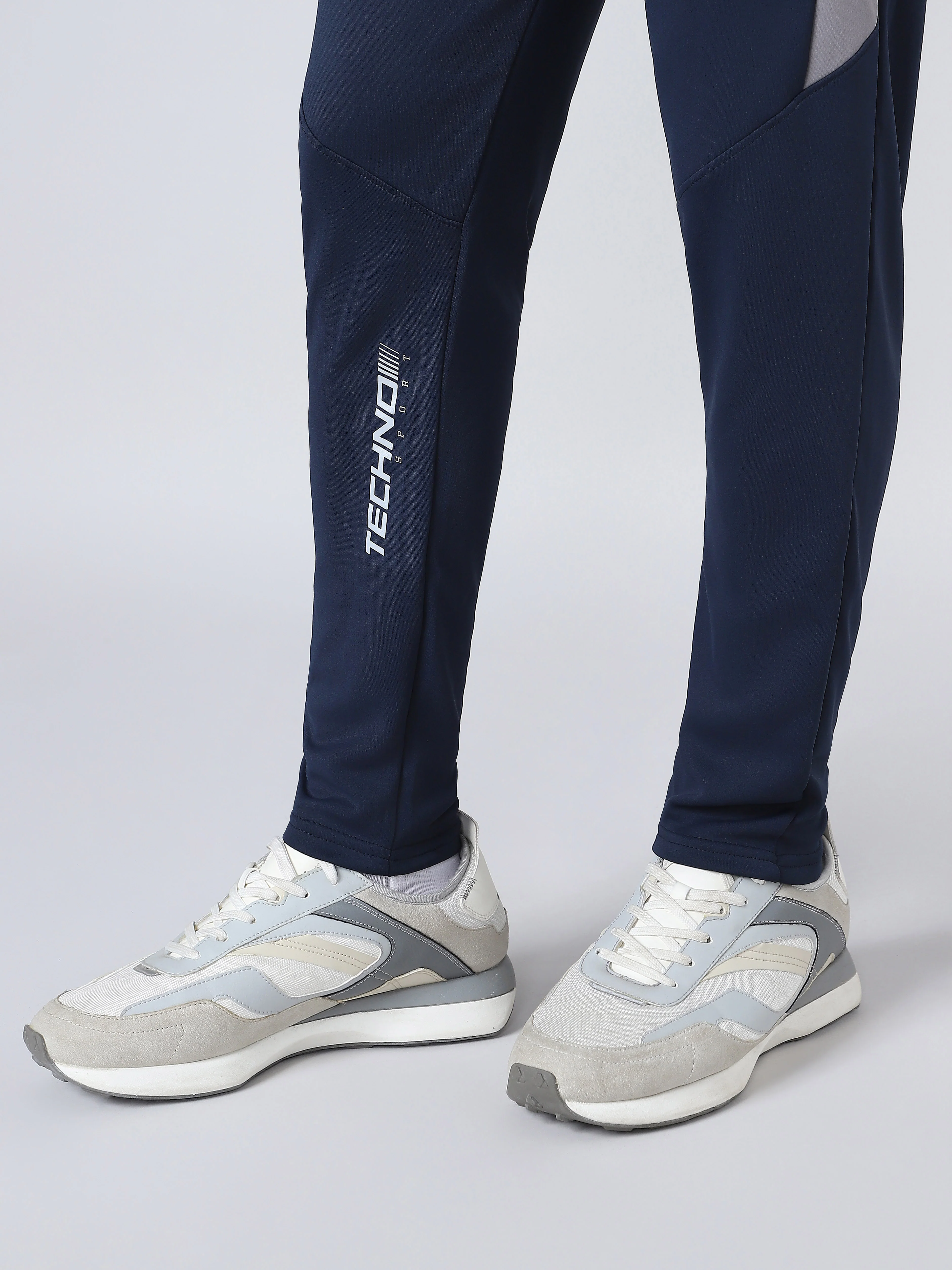 Men Solid Slim Fit Trackpants with TECHNO DRY - Image 8
