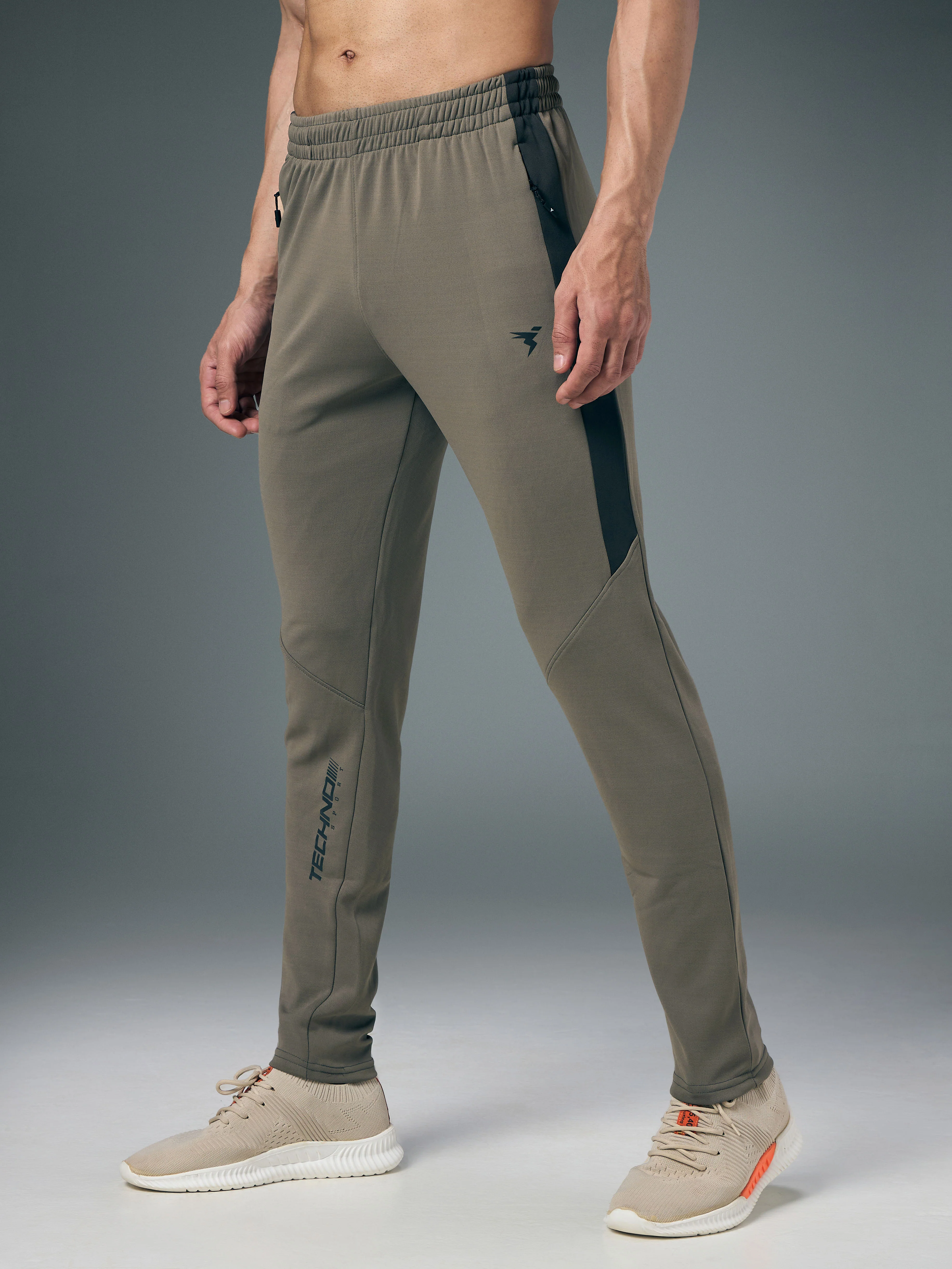 Men Solid Slim Fit Trackpants with TECHNO DRY - Image 4