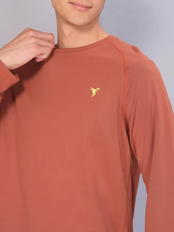 Men Solid Slim Fit Crew Neck T-shirt with TECHNO COOL - Image 5