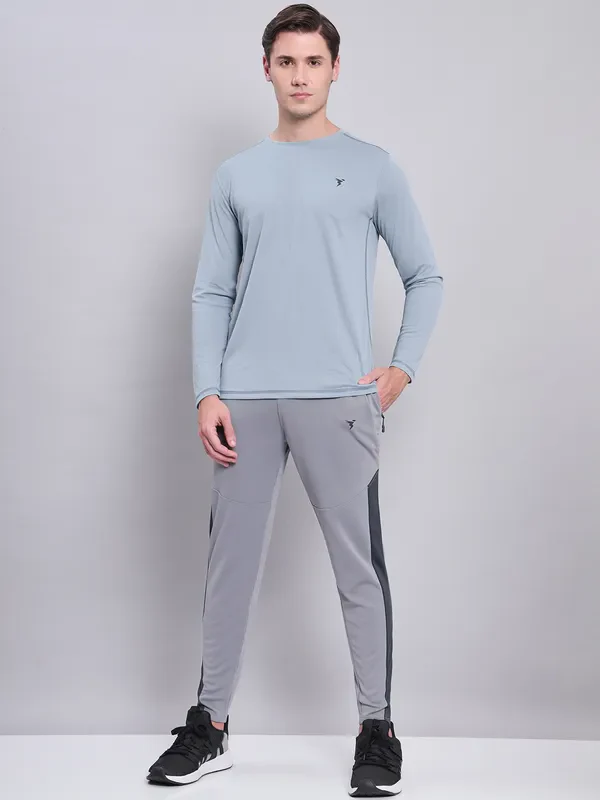 Men Solid Slim Fit Crew Neck T-shirt with TECHNO COOL+ - Image 5