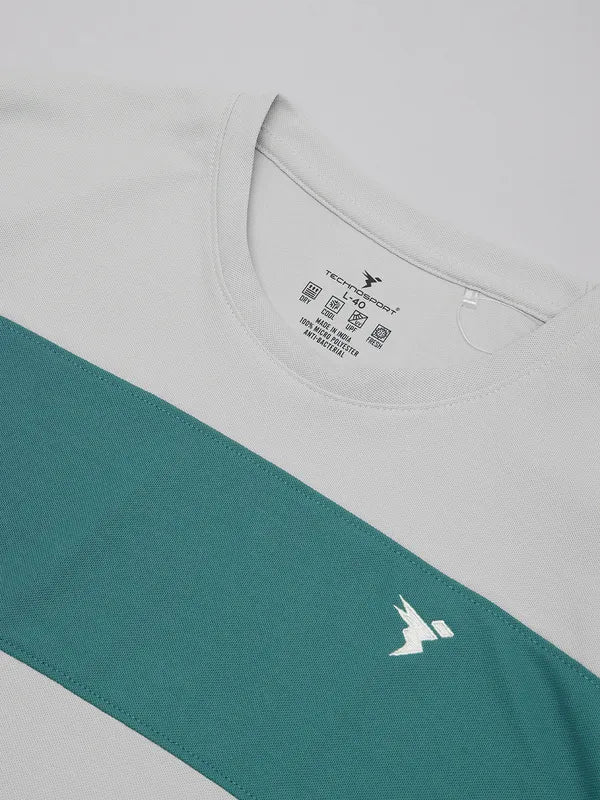 Men Colorblock Slim Fit Crew Neck T-shirt with TECHNOLITE - Image 6