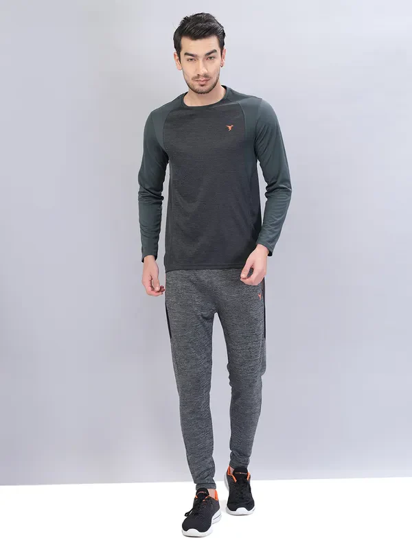 Men Melange Slim Fit Crew Neck T-shirt with DOUBLE COOL - Image 2