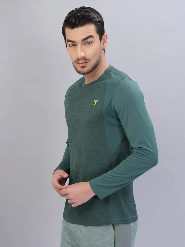 Men Melange Slim Fit Crew Neck T-shirt with DOUBLE COOL - Image 3