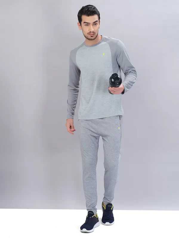 Men Melange Slim Fit Crew Neck T-shirt with DOUBLE COOL - Image 2