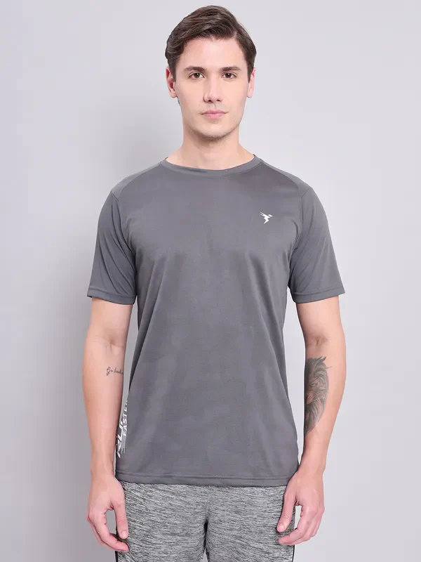 Men Self Design Slim Fit Crew Neck T-shirt with VENTMESH - Image 2