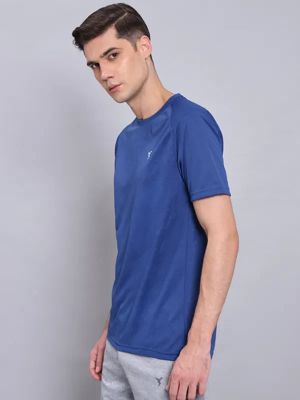 Men Self Design Slim Fit Crew Neck T-shirt with VENTMESH - Image 3