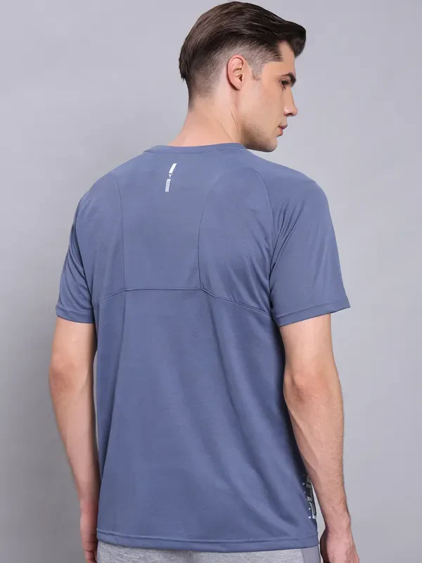 Men Self Design Slim Fit Crew Neck T-shirt with VENTMESH - Image 4