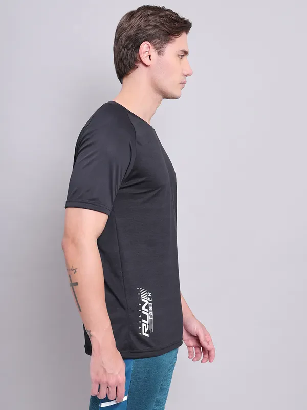Men Self Design Slim Fit Crew Neck T-shirt with VENTMESH - Image 3