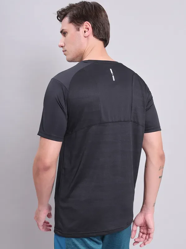 Men Self Design Slim Fit Crew Neck T-shirt with VENTMESH - Image 4
