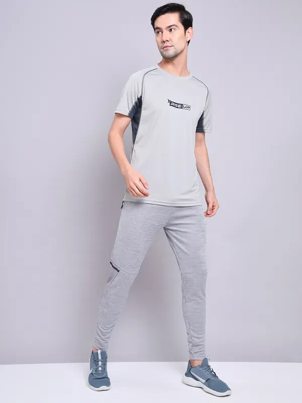 Men Printed Regular Fit Crew Neck T-shirt with TECHNO COOL+ - Image 5