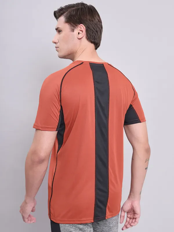 Men Printed Regular Fit Crew Neck T-shirt with TECHNO COOL+ - Image 3